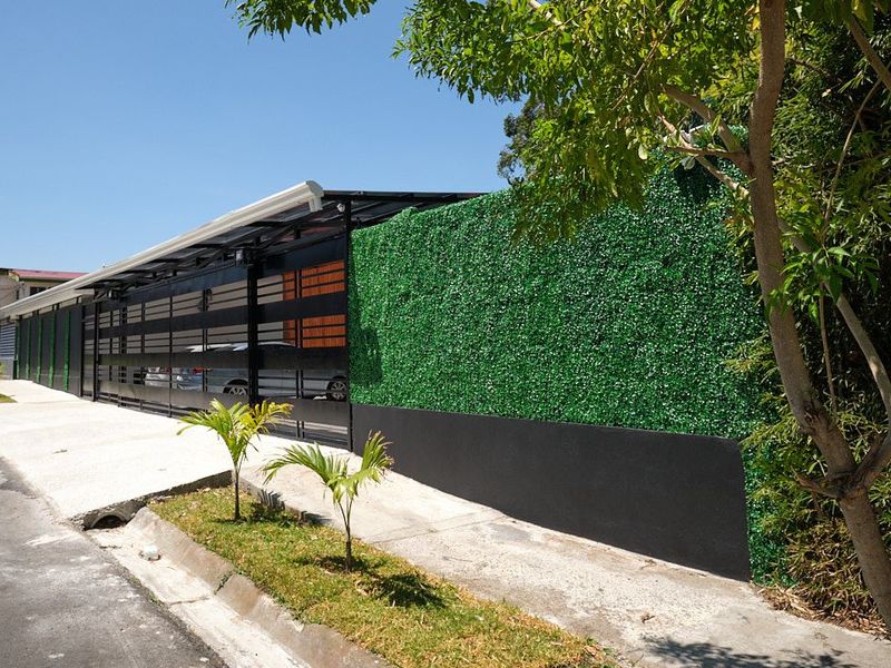 8 bed Commercial For Sale in Montes de Oca, San Jose - 1