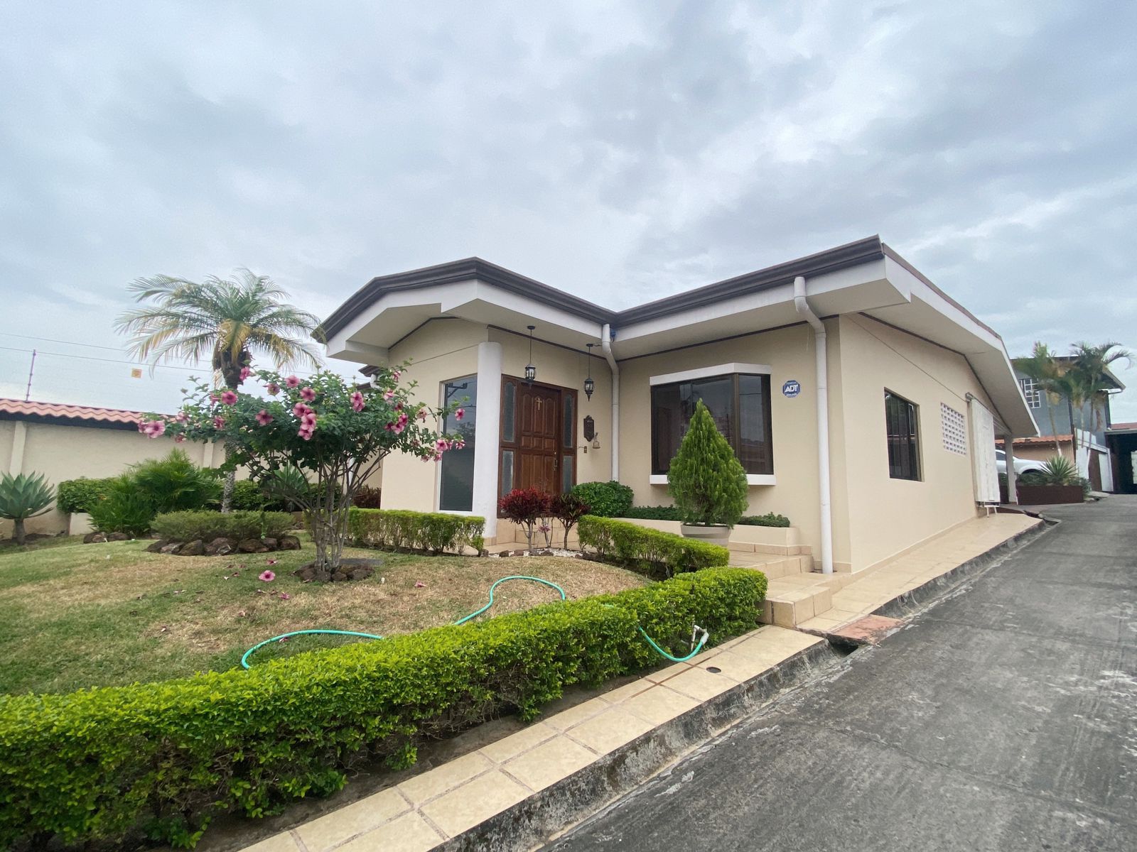 8 bed Single Family Homes For Sale in Desamparados, San Jose - thumb 8