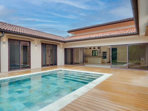 4 bed Single Family Homes For Sale in Playa Conchal, Guanacaste - thumb 12