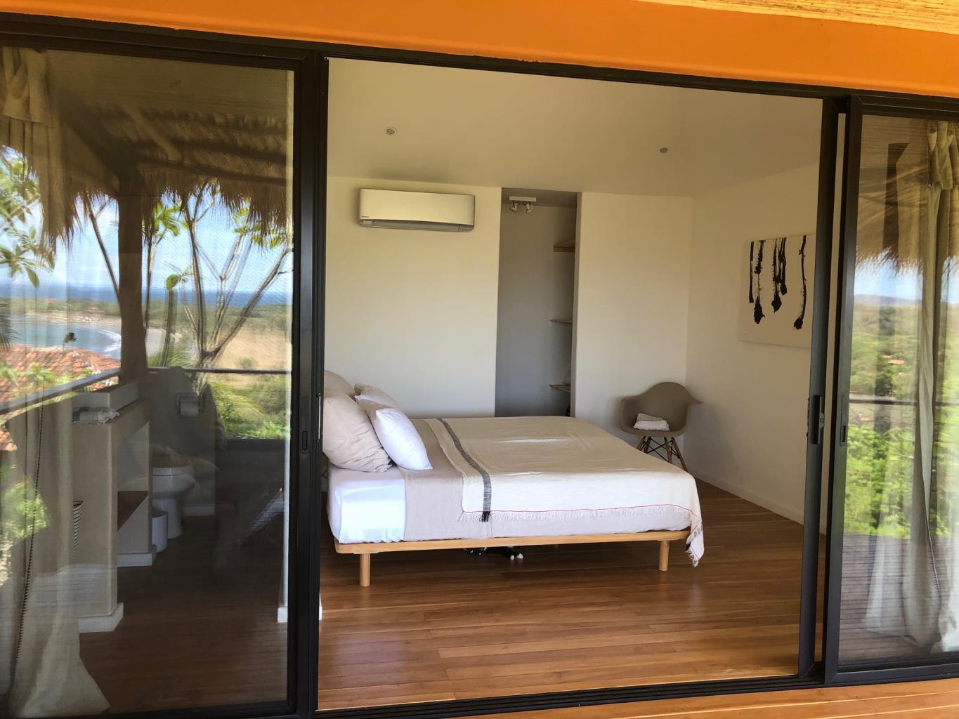 4 bed Single Family Homes For Sale in Playa Flamingo, Guanacaste - thumb 6