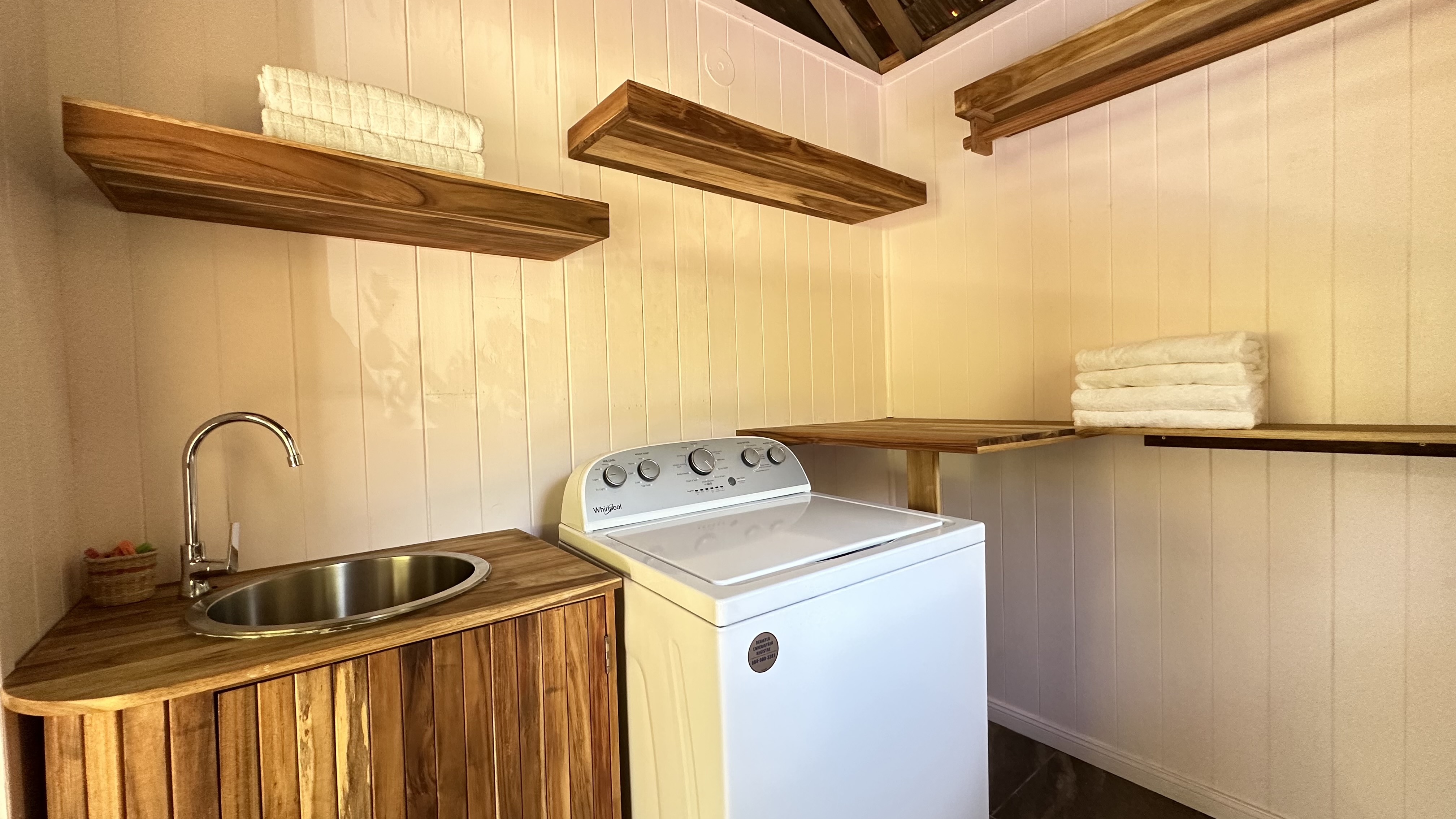 1 bed Single Family Homes For Sale in Ojochal, Puntarenas - thumb 22