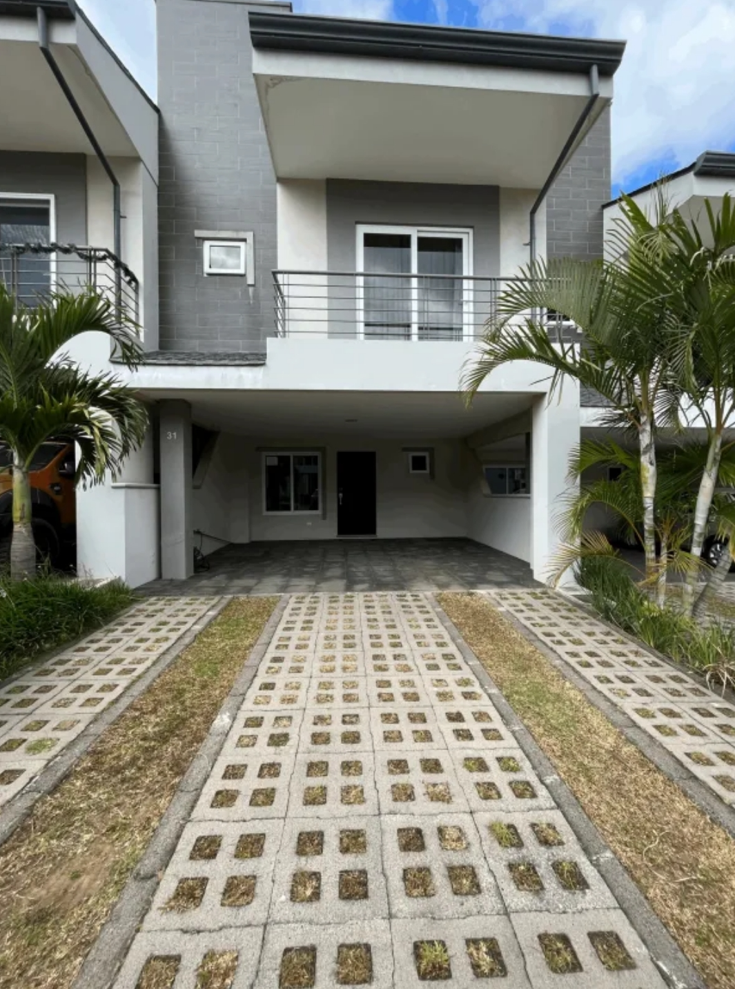 3 bed Condo For Sale in Escazu, San Jose - thumb 1