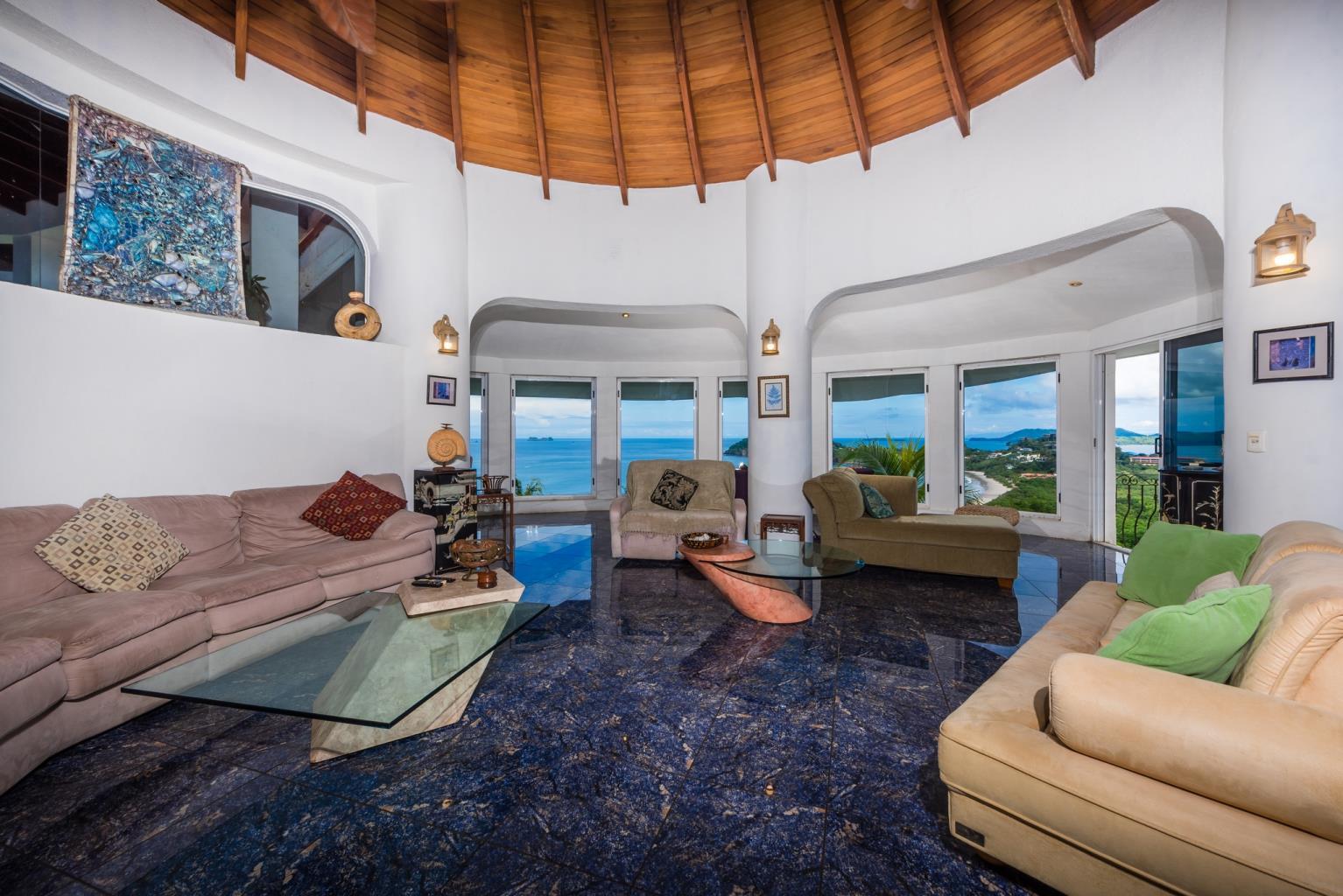 6 bed Single Family Homes For Sale in Playa Flamingo, Guanacaste - thumb 16