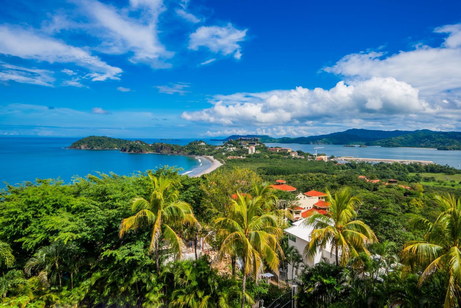 6 bed Single Family Homes For Sale in Playa Flamingo, Guanacaste - thumb 22