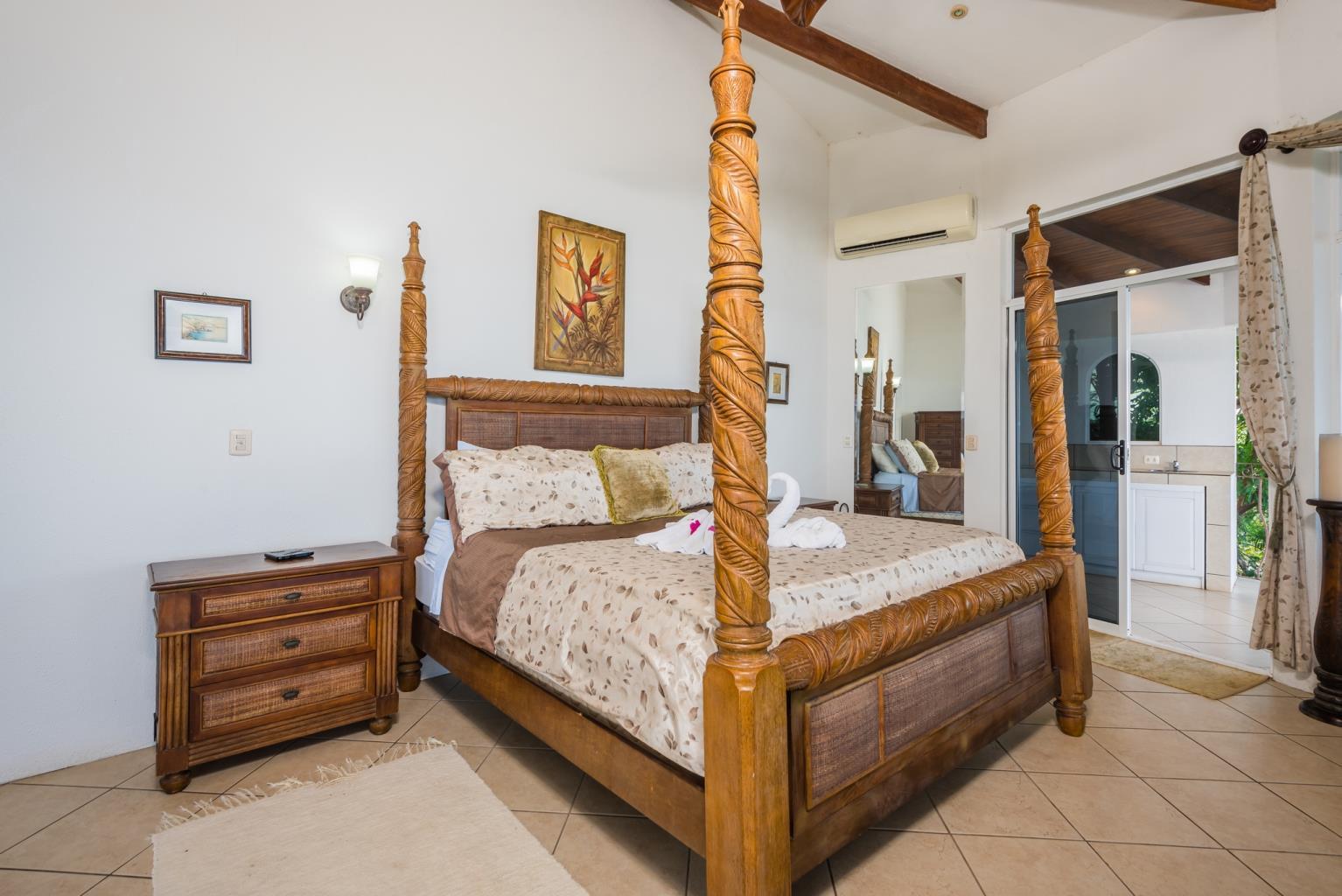 6 bed Single Family Homes For Sale in Playa Flamingo, Guanacaste - thumb 19