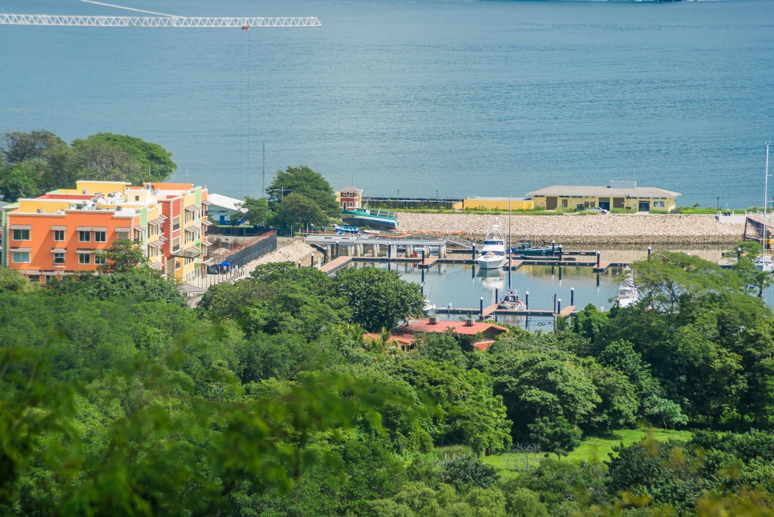 6 bed Single Family Homes For Sale in Playa Flamingo, Guanacaste - thumb 23