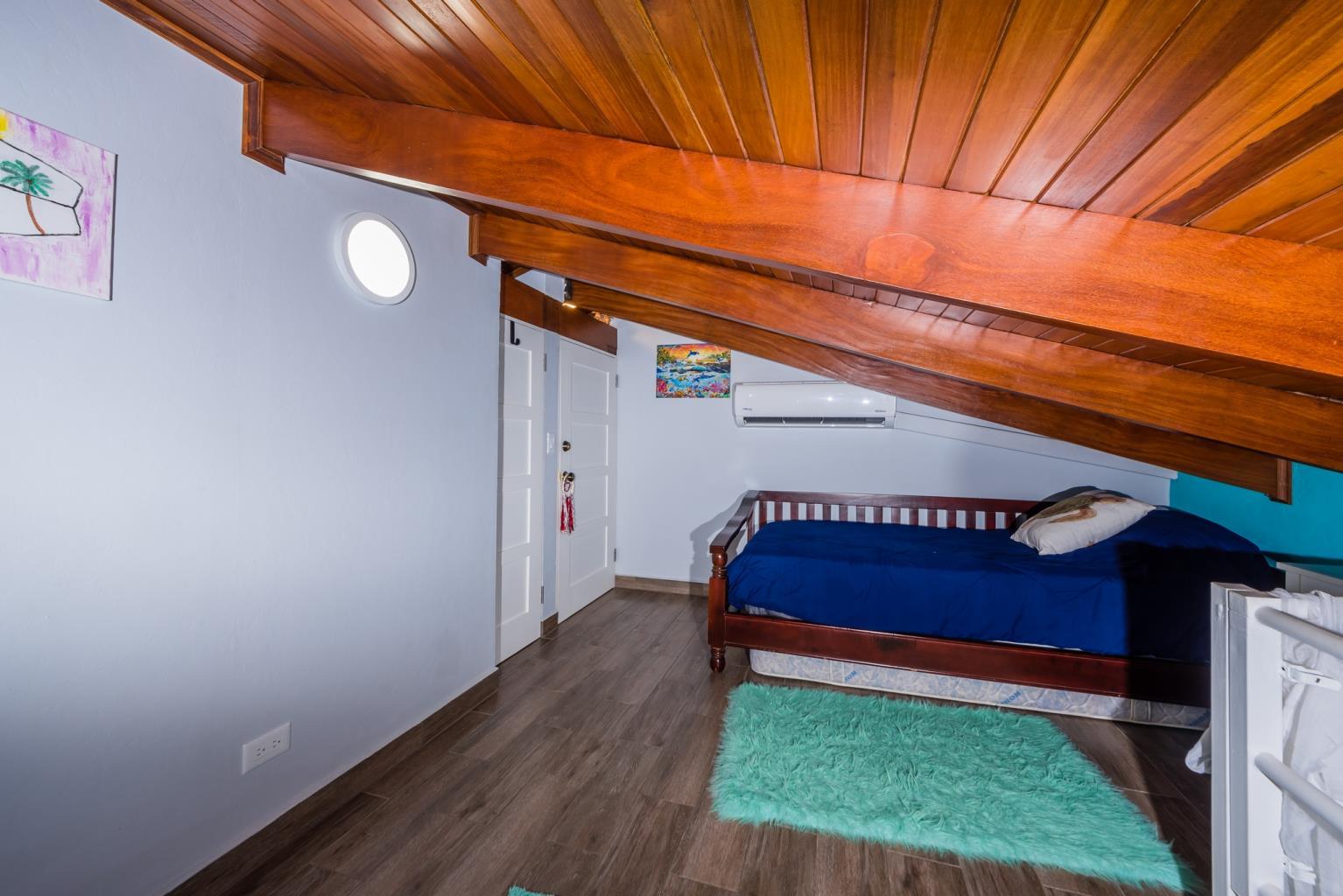 2 bed Condo For Sale in Playa Flamingo, Guanacaste - thumb 27