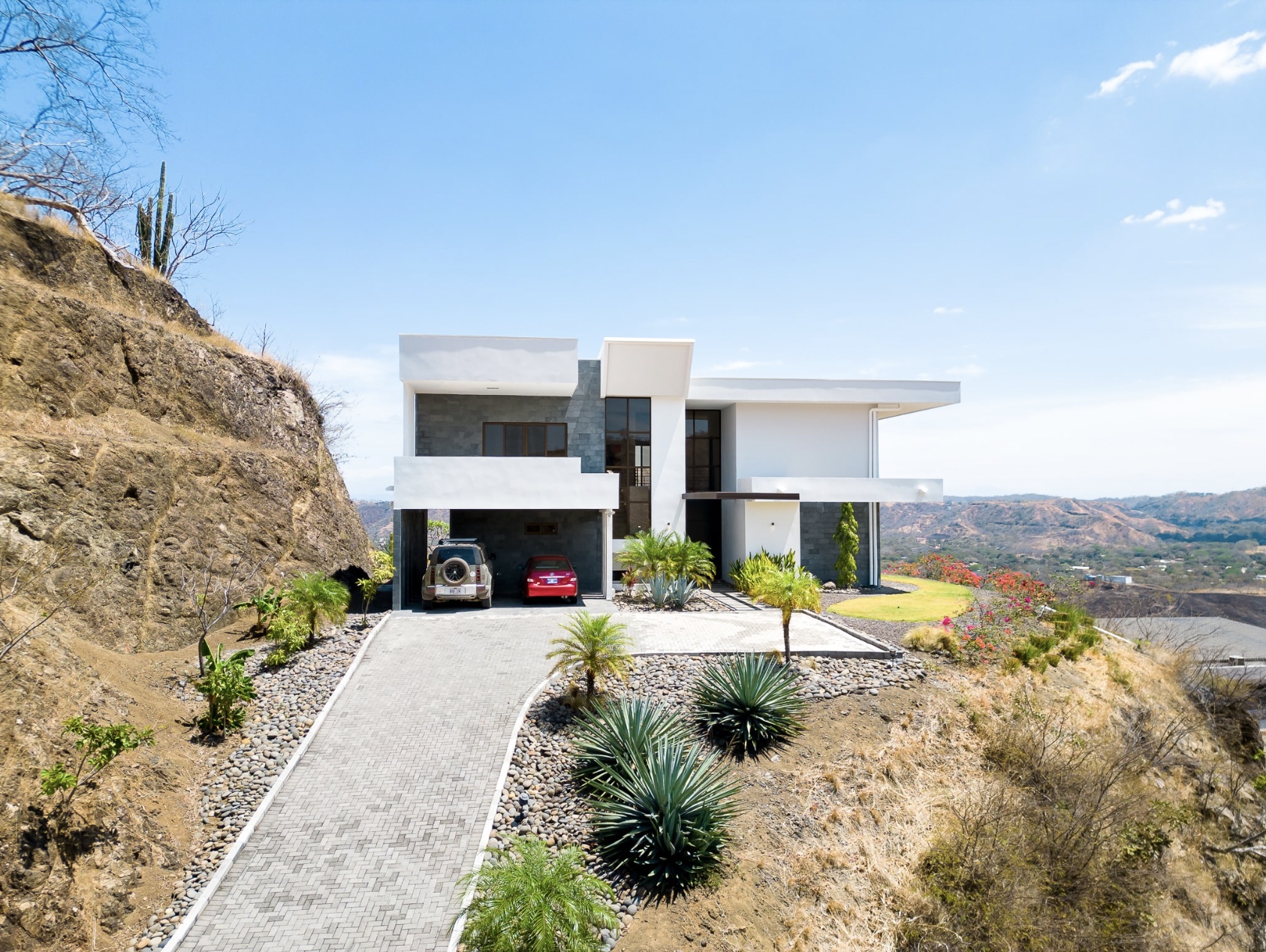 6 bed Single Family Homes For Sale in Playas Del Coco, Guanacaste - thumb 8