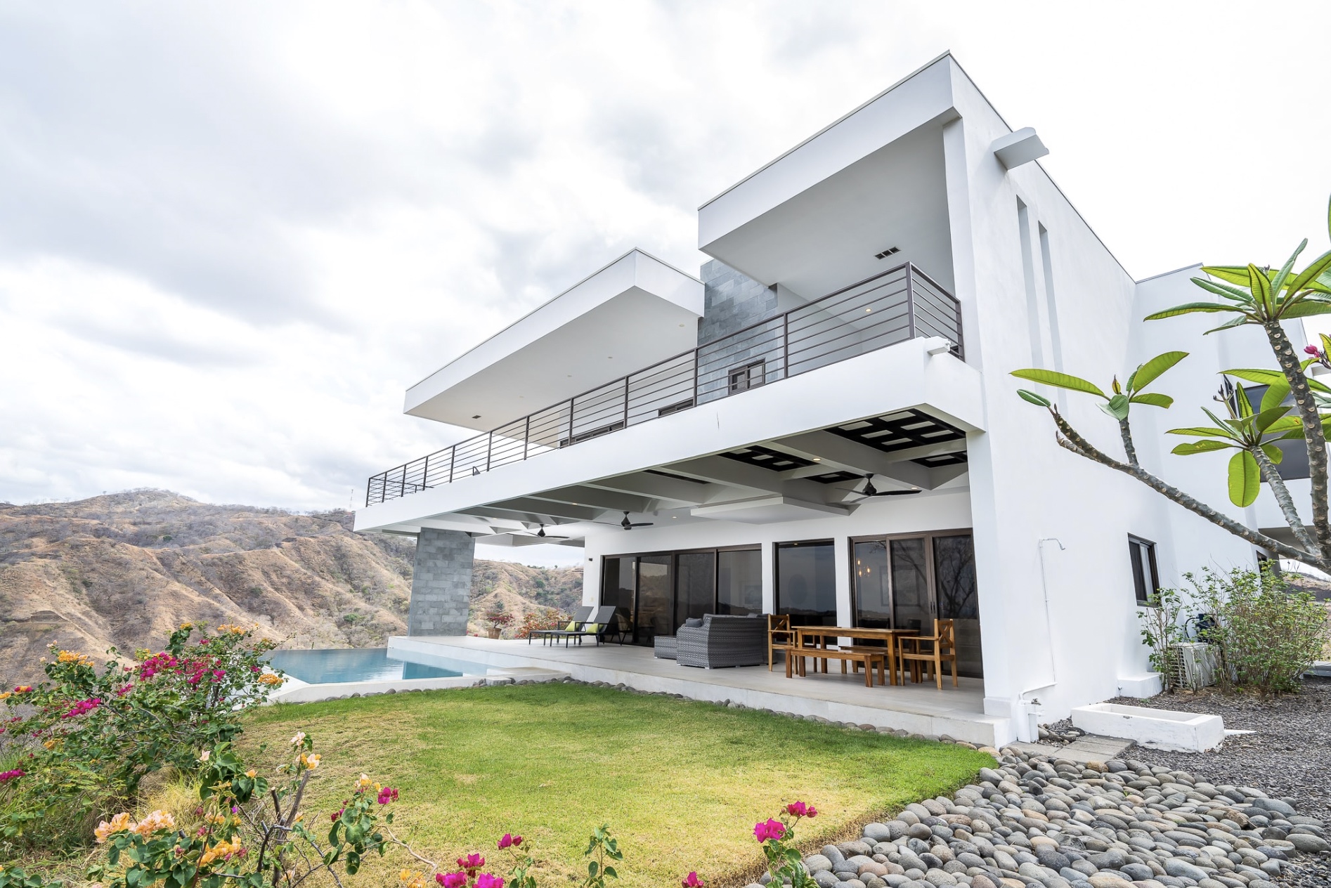 6 bed Single Family Homes For Sale in Playas Del Coco, Guanacaste - thumb 9