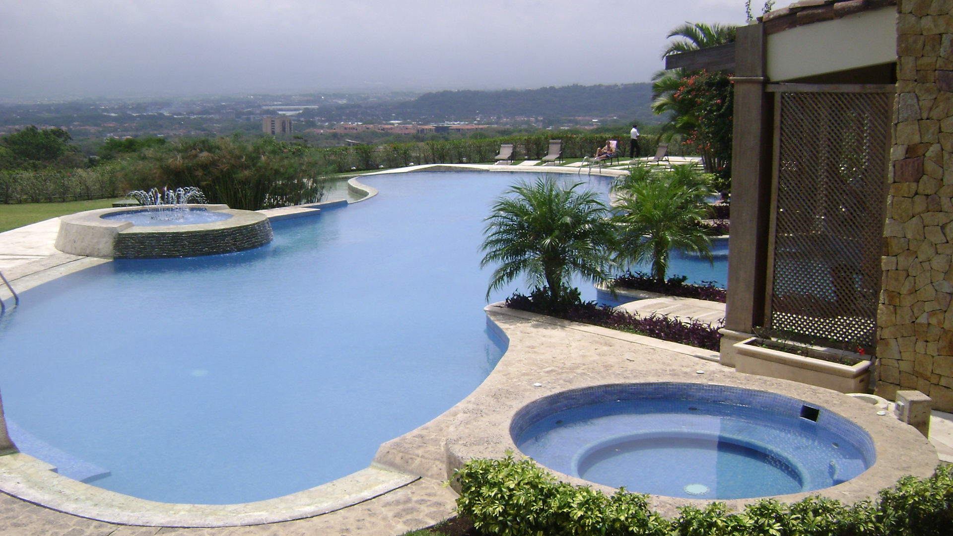 3 bed Apartment For Sale in Santa Ana, San Jose - thumb 3