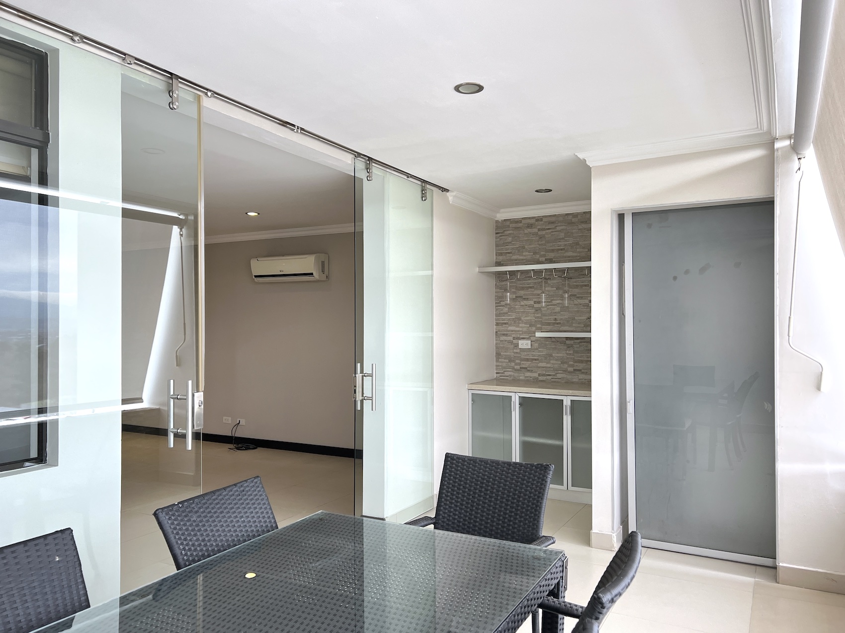 3 bed Apartment For Sale in Santa Ana, San Jose - thumb 7