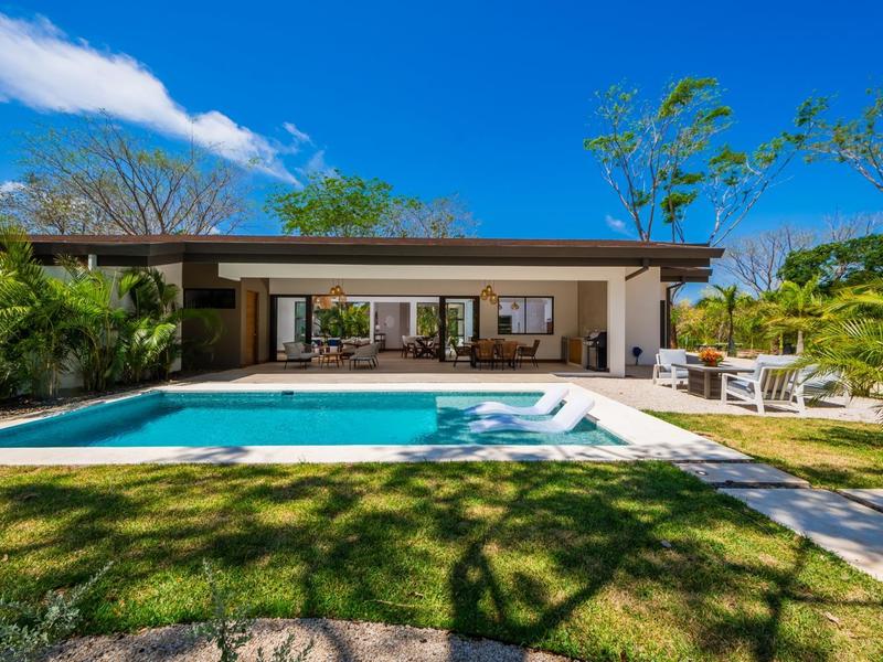 3 bed Single Family Homes For Sale in Tamarindo, Guanacaste - 1
