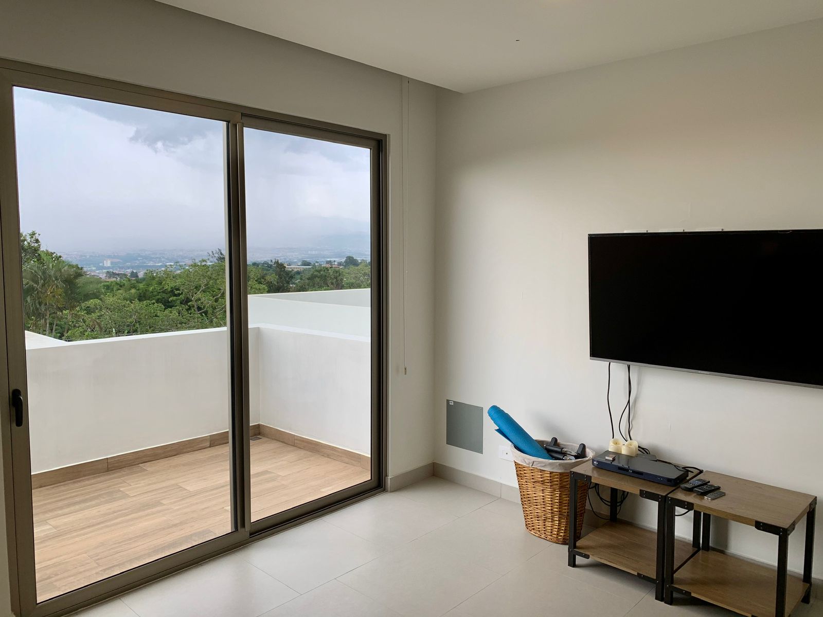 3 bed Condo For Sale in Escazu, San Jose - thumb 12