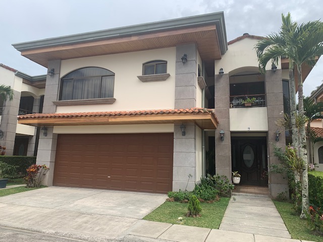 5 bed Condo For Sale in Curridabat, San Jose - thumb 1