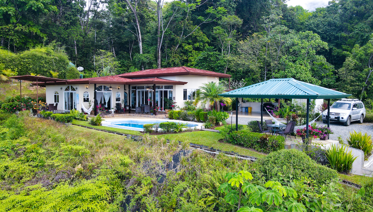 3 bed Single Family Homes For Sale in Ojochal, Puntarenas - thumb 2