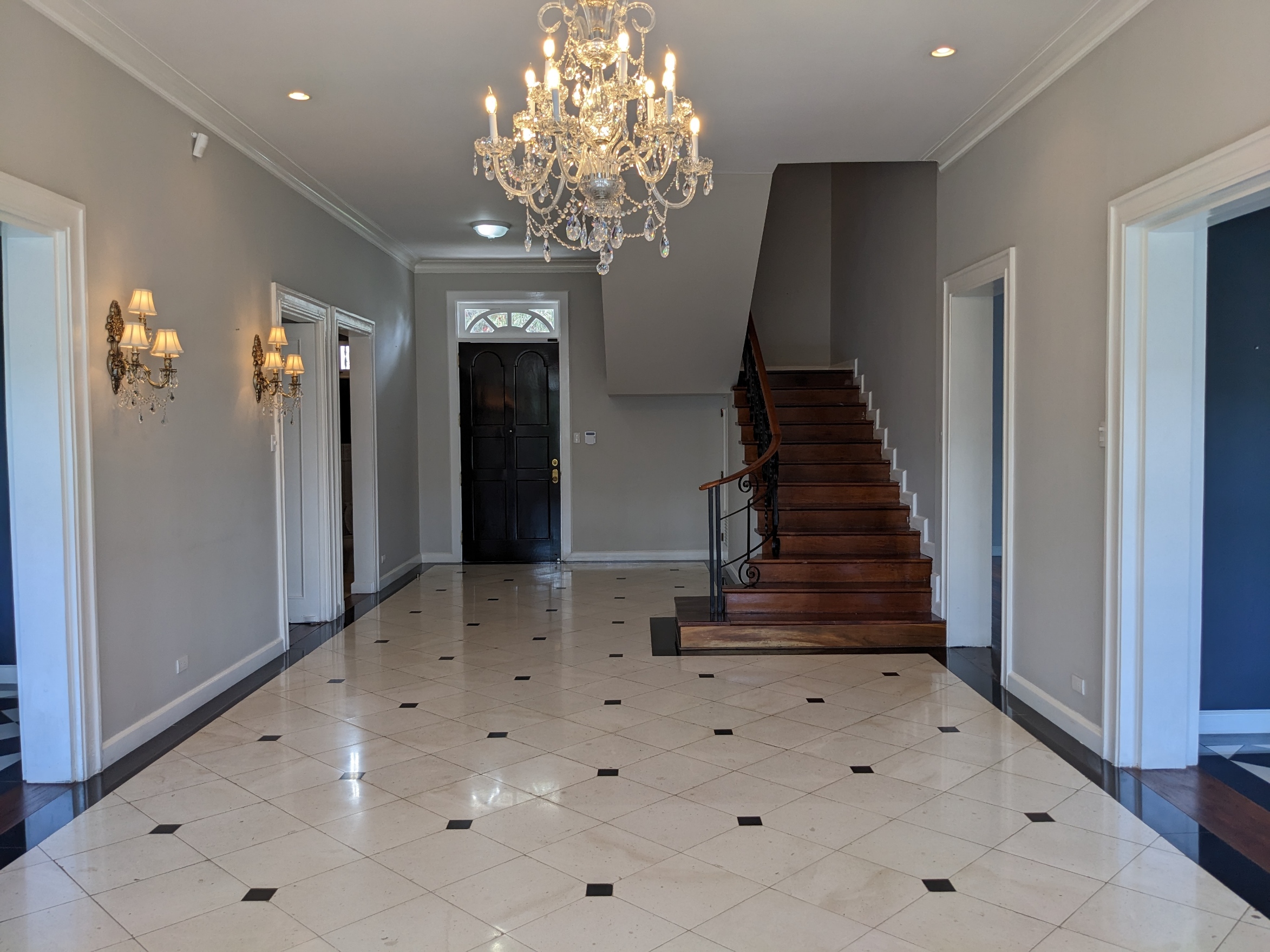 4 bed Single Family Homes For Sale in San Pedro, San Jose - thumb 12