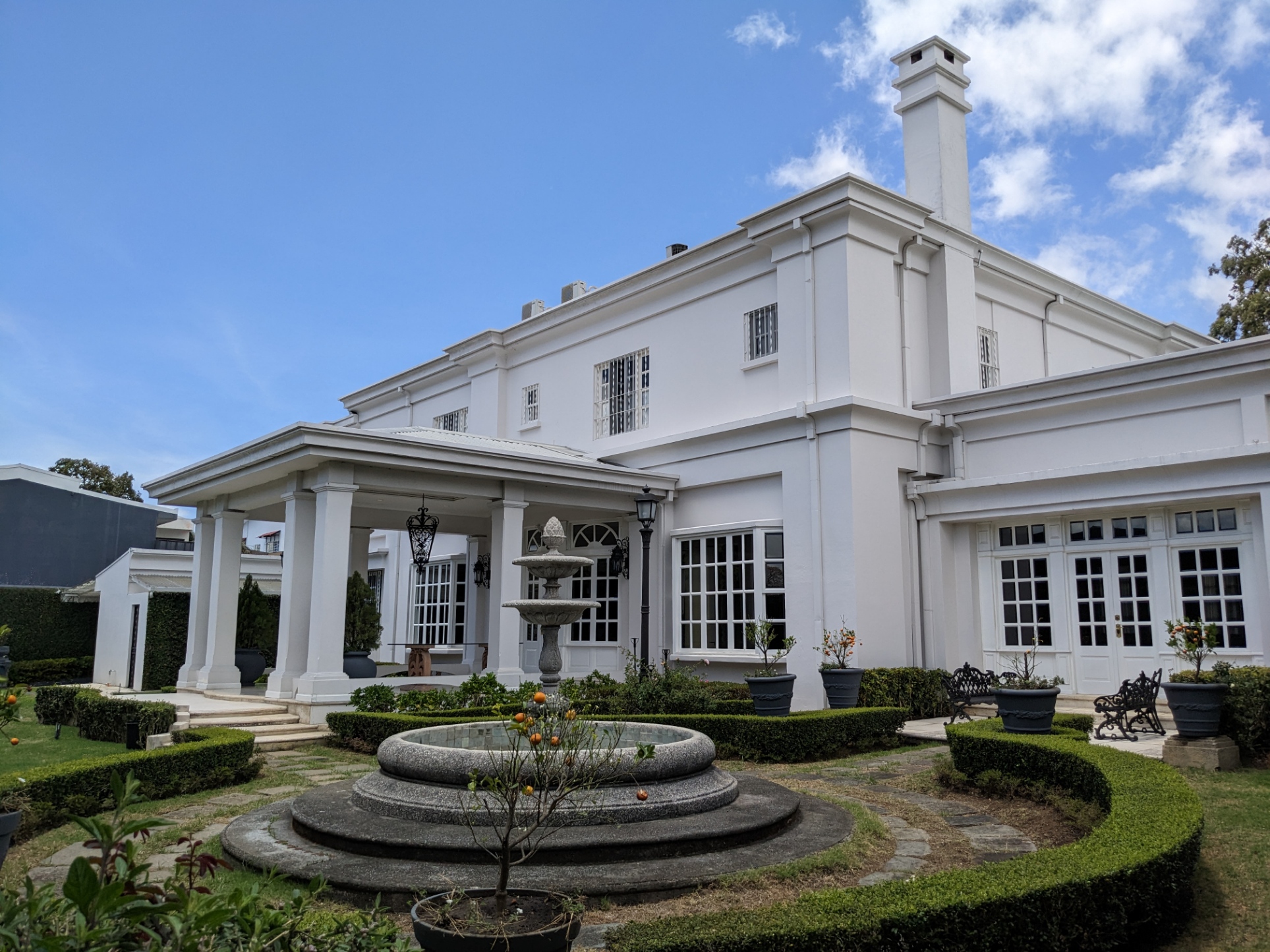 4 bed Single Family Homes For Sale in San Pedro, San Jose - thumb 1