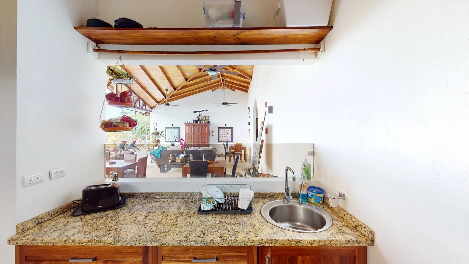 8 bed Hotel / Leisure For Sale in Ojochal, Puntarenas - thumb 9