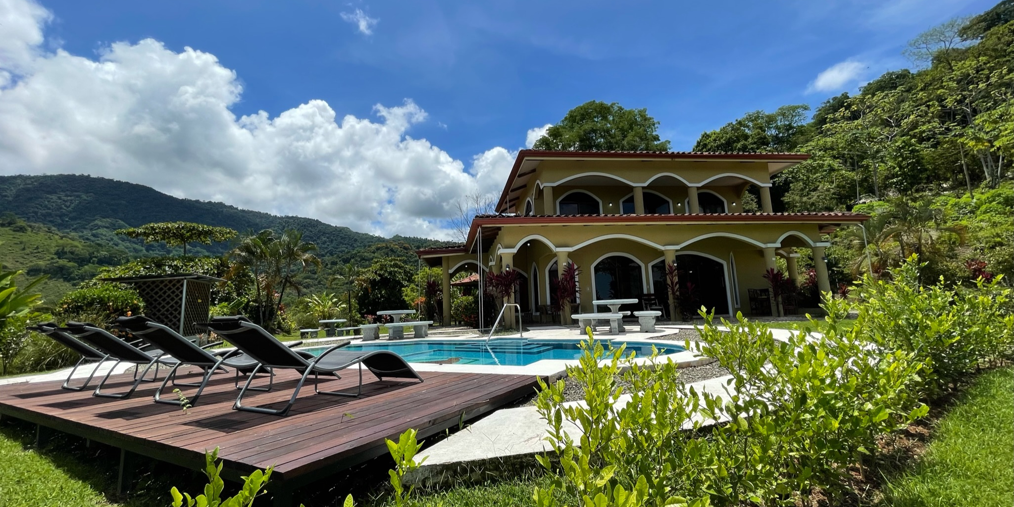 3 bed Single Family Homes For Sale in Ojochal, Puntarenas - thumb 4