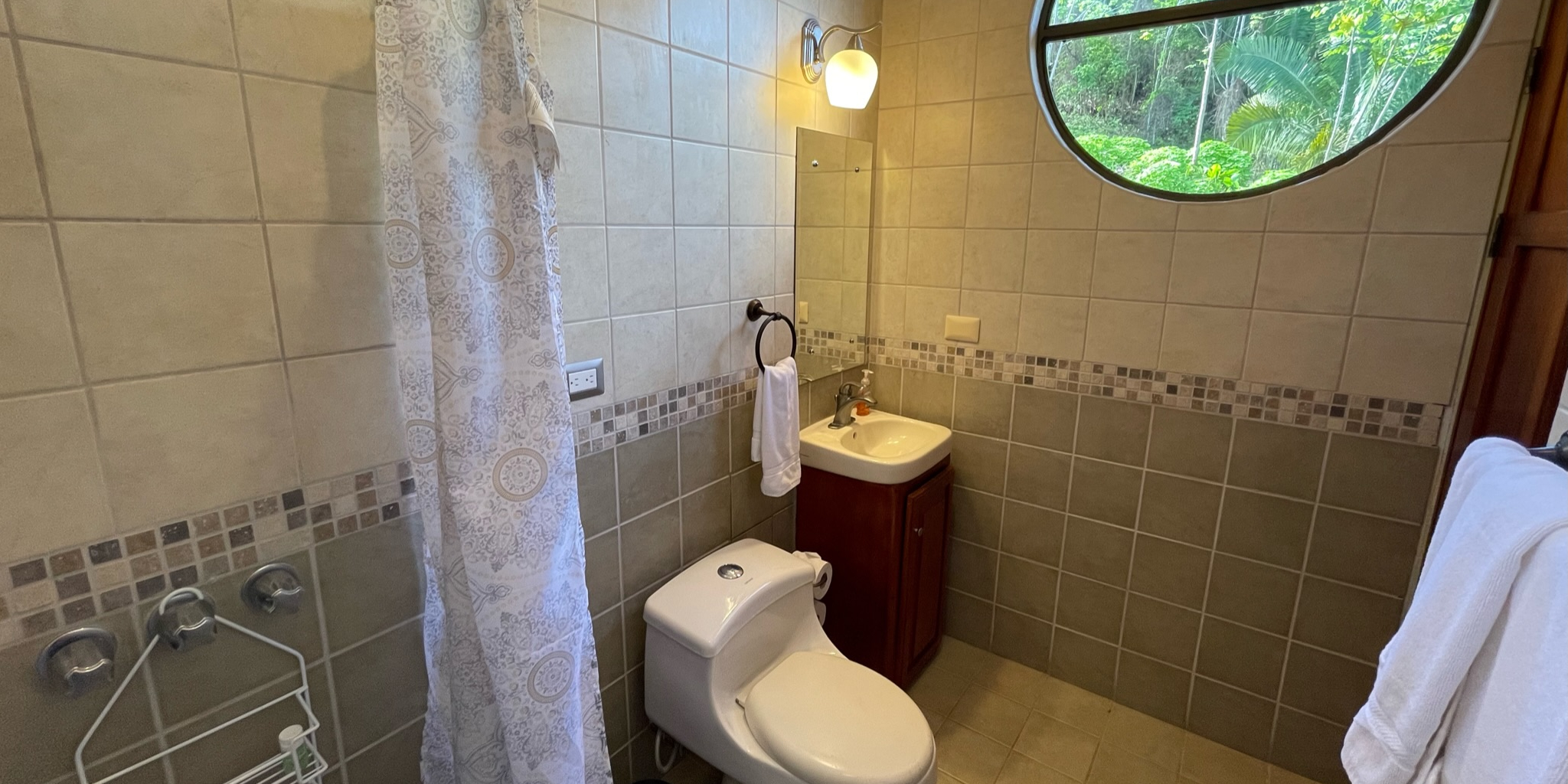 3 bed Single Family Homes For Sale in Ojochal, Puntarenas - thumb 26