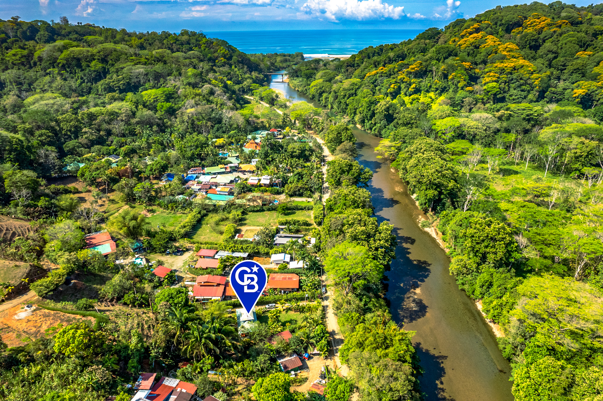 3 bed Single Family Homes For Sale in Dominical, Puntarenas - thumb 1