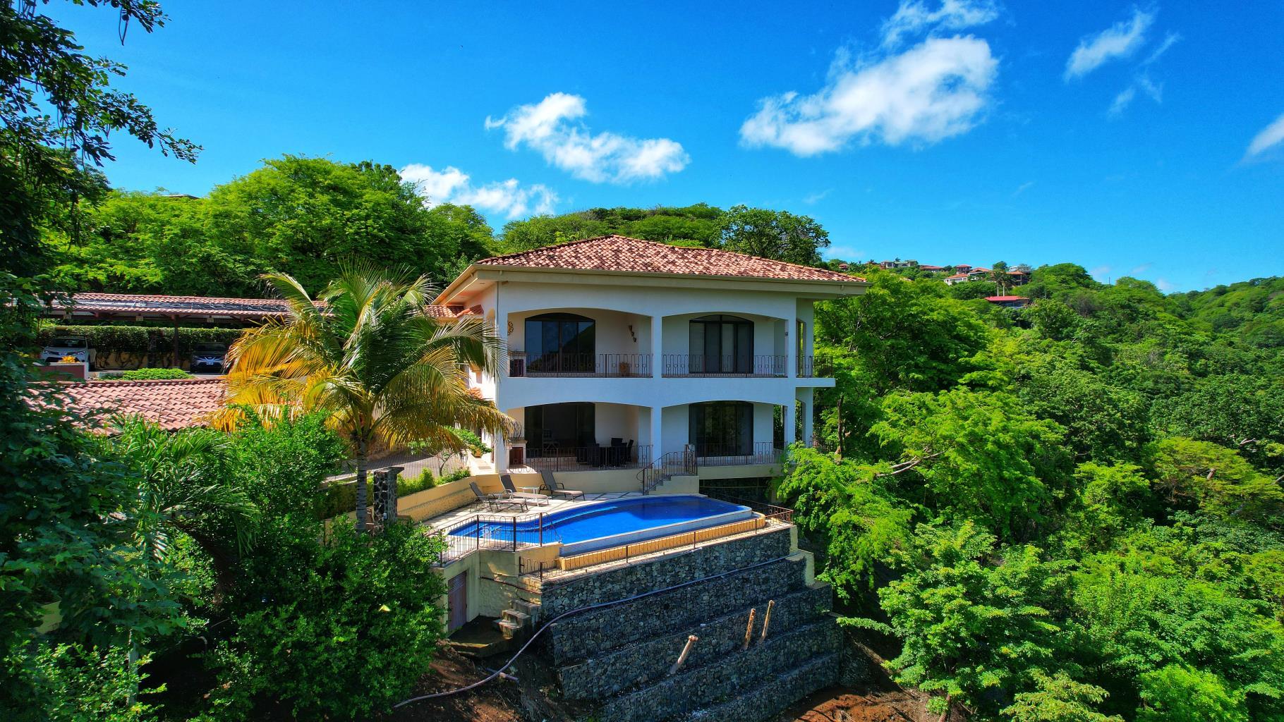 3 bed Condo For Sale in Hermosa, Guanacaste - thumb 3