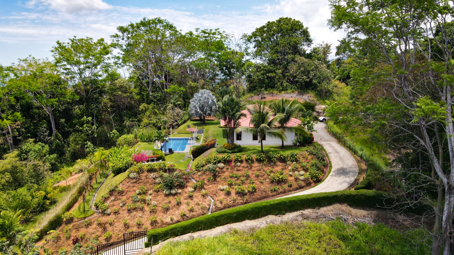 3 bed Single Family Homes For Sale in Ojochal, Puntarenas - thumb 10