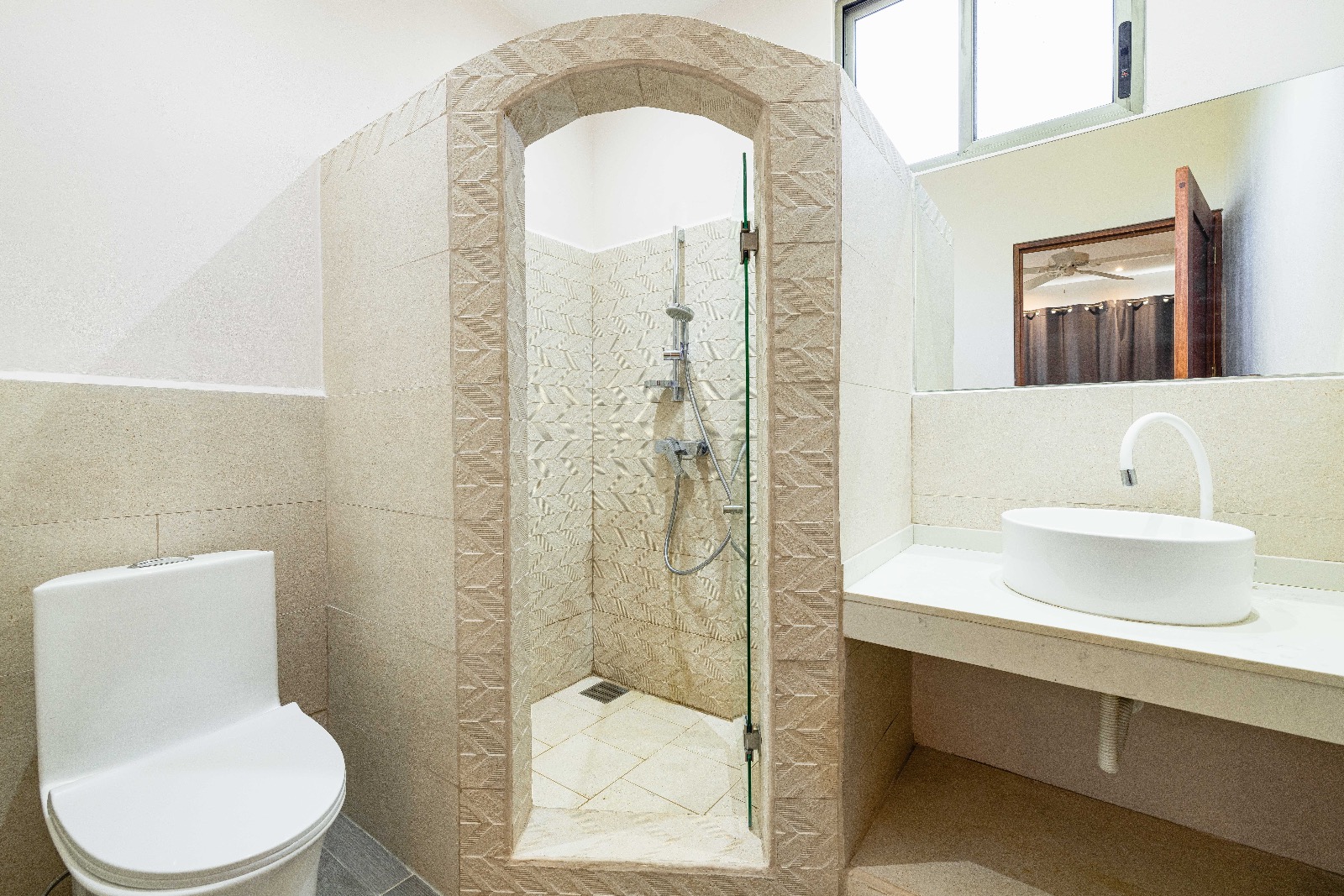 8 bed Single Family Homes For Sale in Tamarindo, Guanacaste - thumb 20