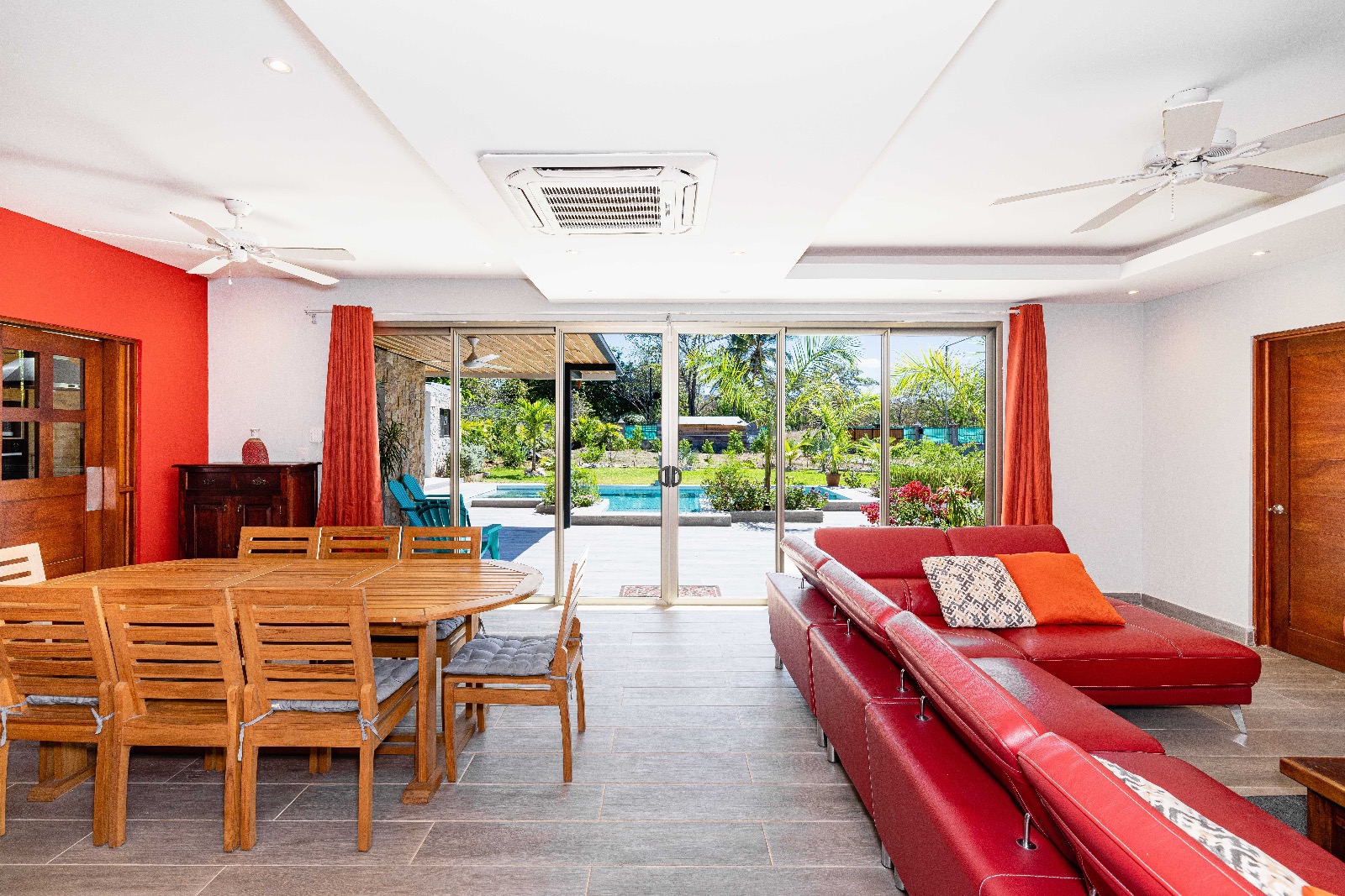 8 bed Single Family Homes For Sale in Tamarindo, Guanacaste - thumb 11