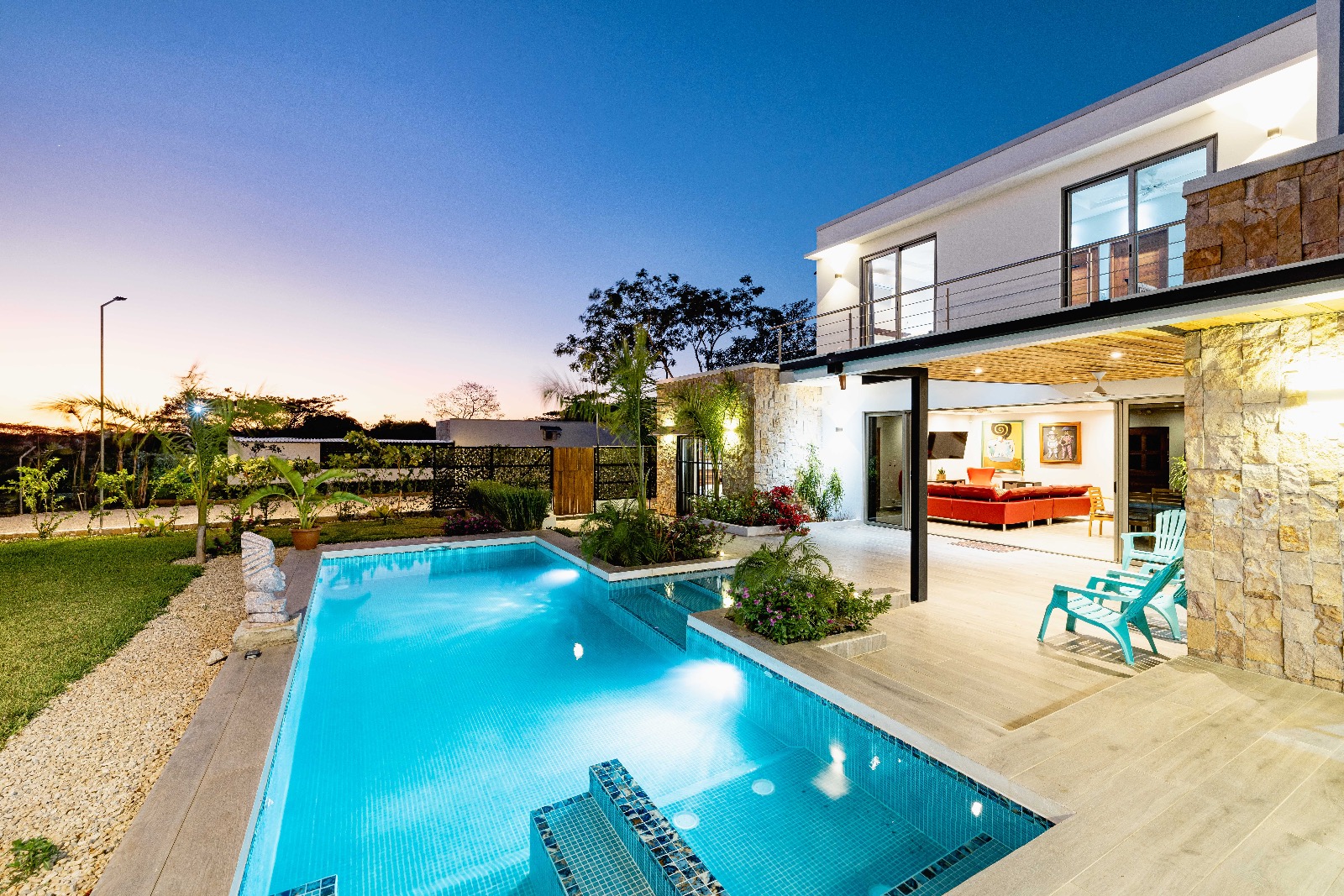 8 bed Single Family Homes For Sale in Tamarindo, Guanacaste - thumb 3