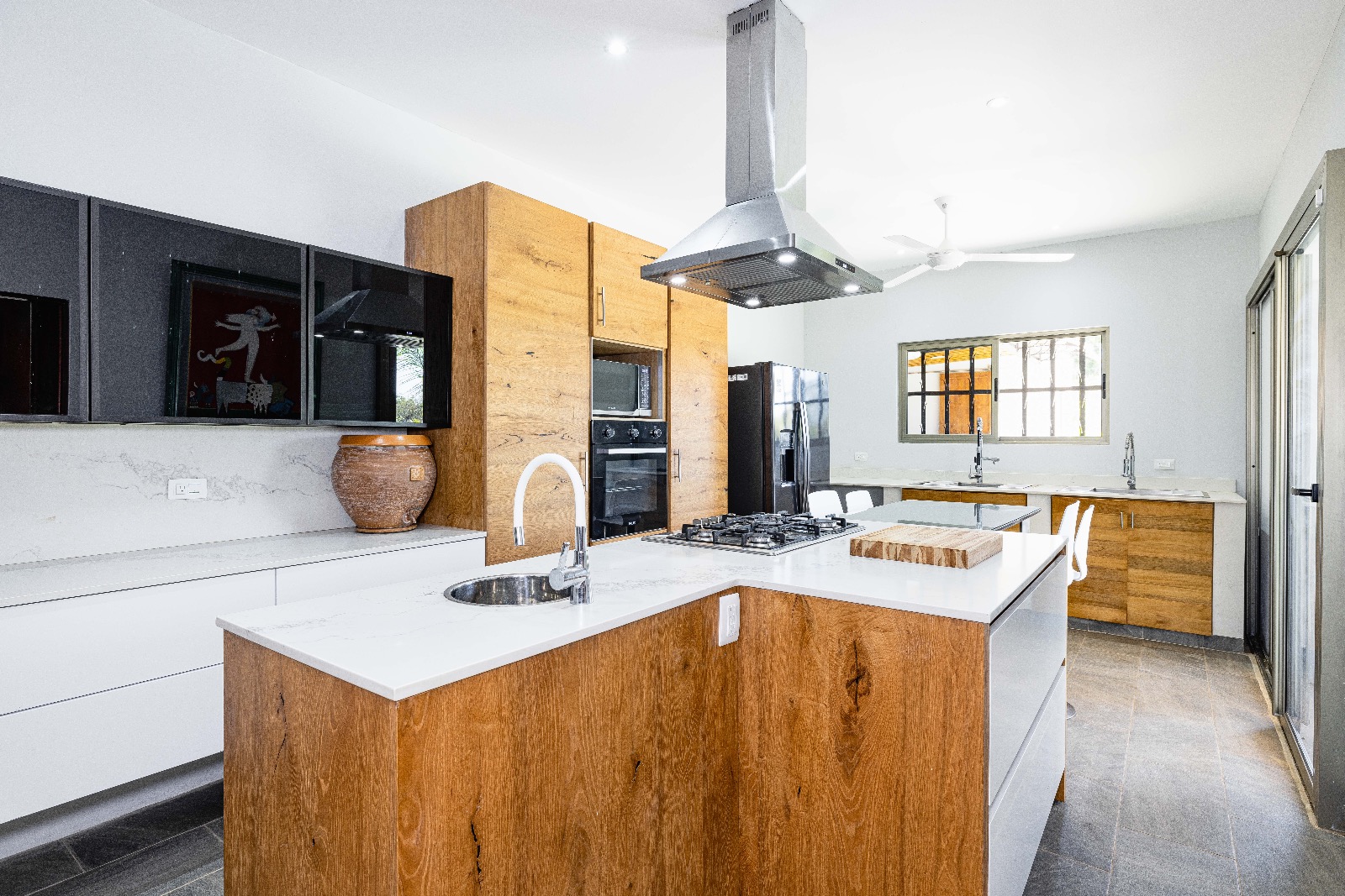 8 bed Single Family Homes For Sale in Tamarindo, Guanacaste - thumb 12