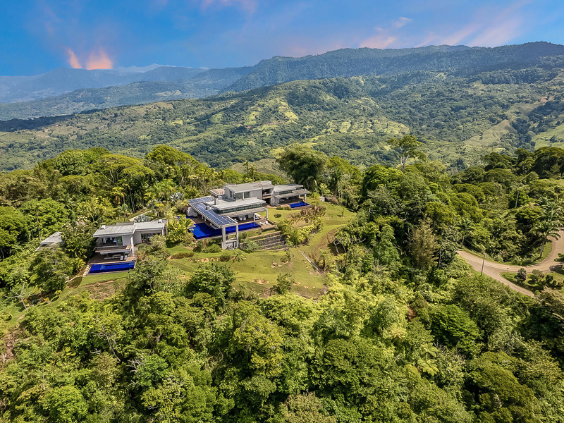 4 bed Single Family Homes For Sale in Dominical, Puntarenas - photo 18