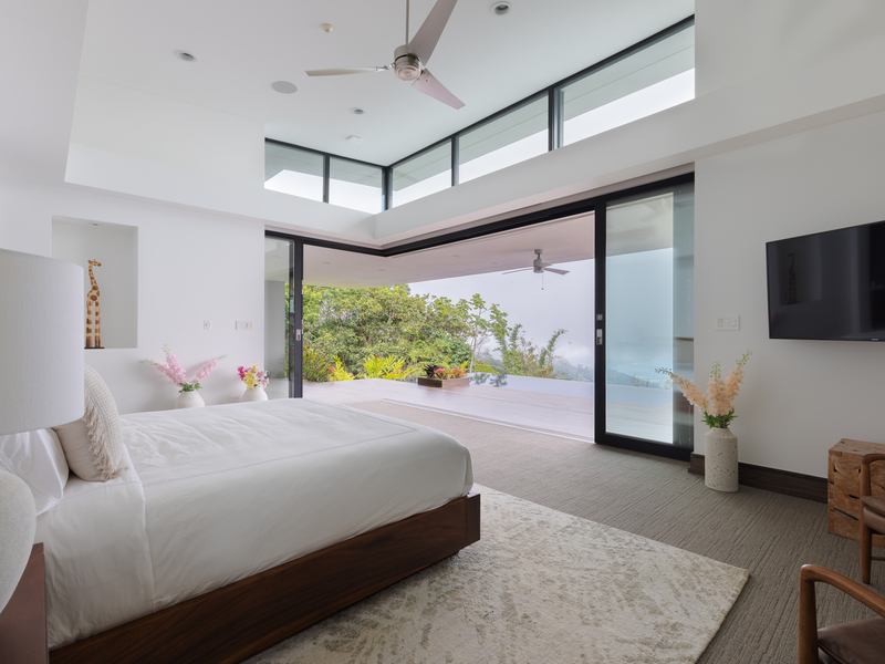 4 bed Single Family Homes For Sale in Dominical, Puntarenas - photo 27
