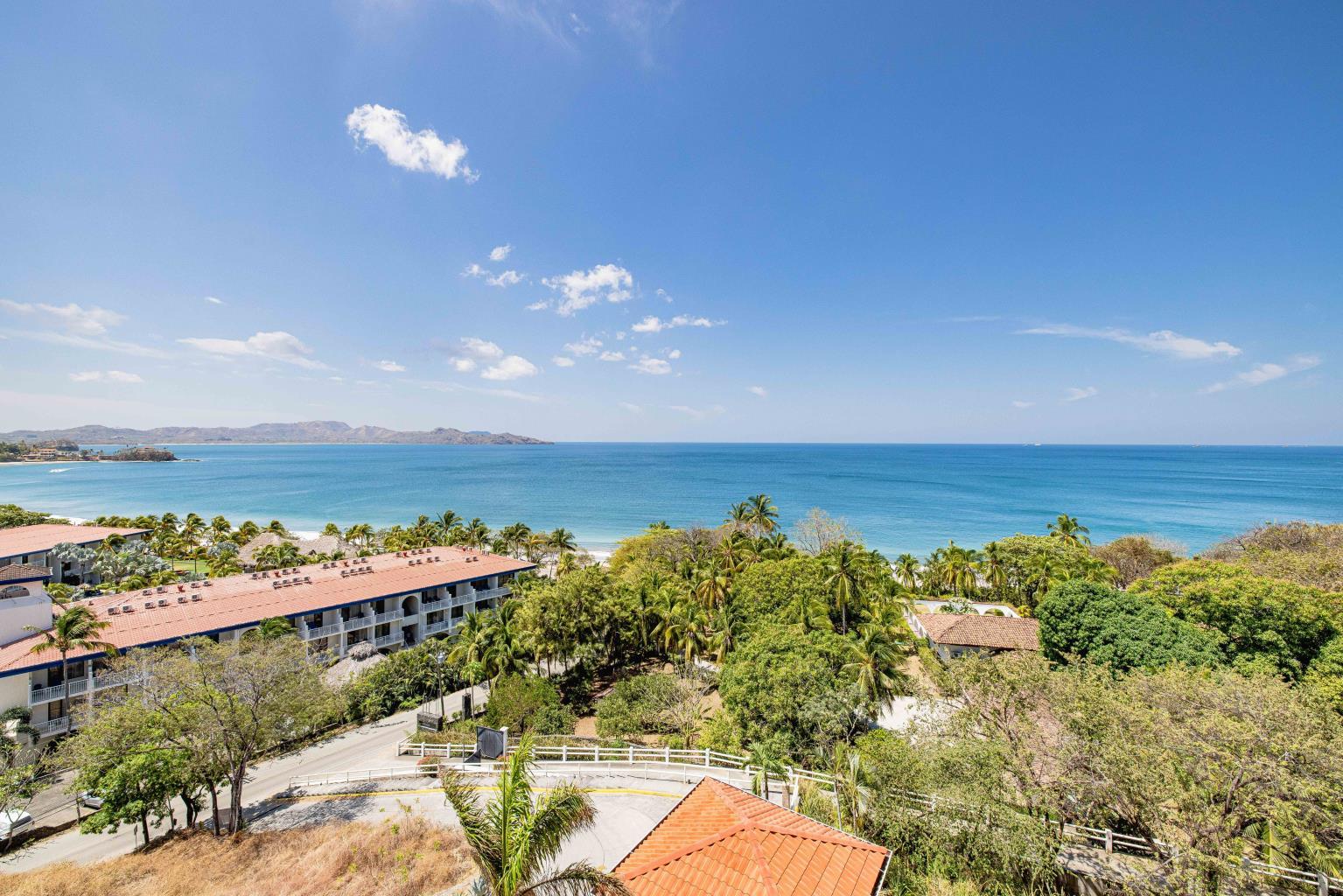 2 bed Condo For Sale in Playa Flamingo, Guanacaste - thumb 22