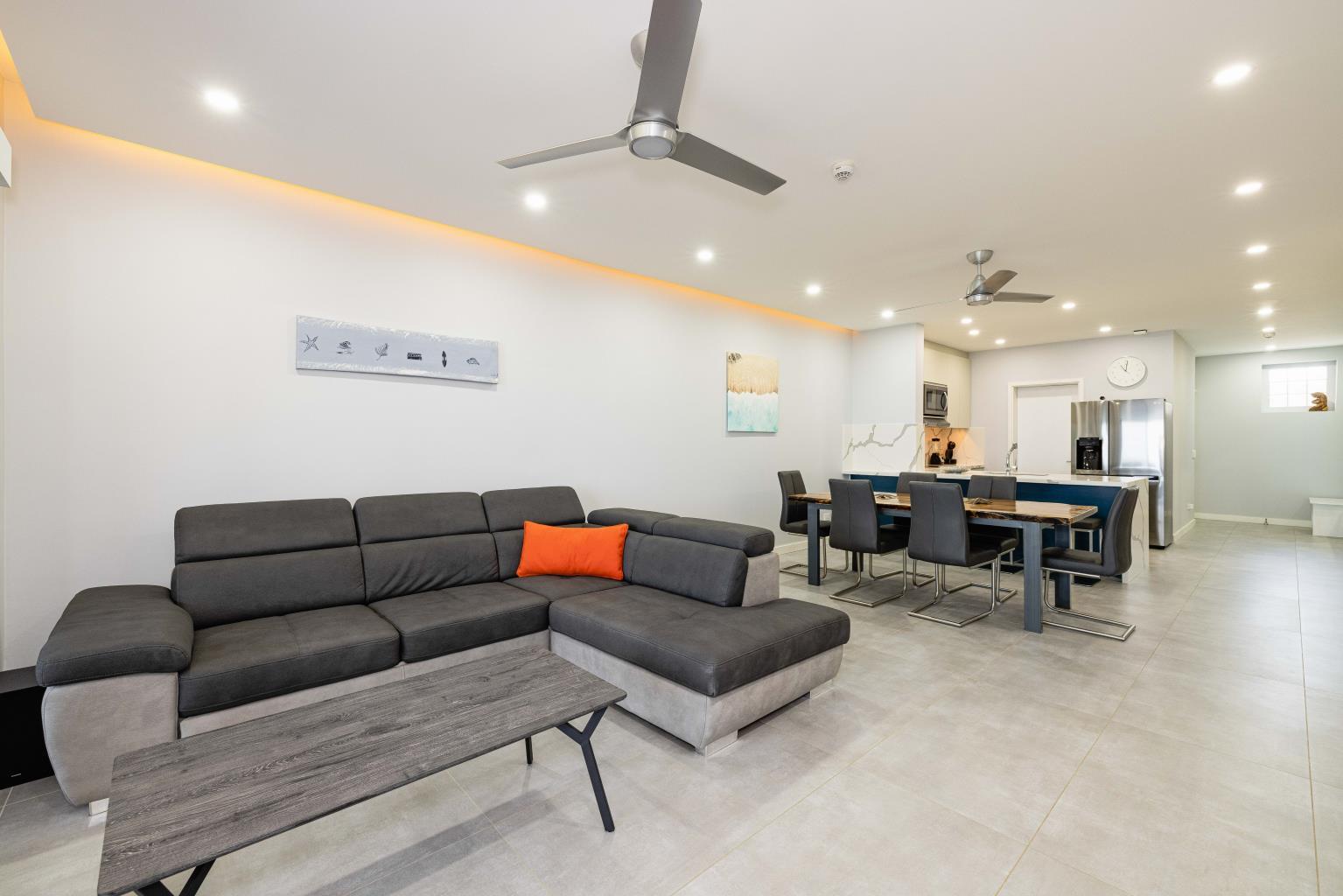 2 bed Condo For Sale in Playa Flamingo, Guanacaste - thumb 8