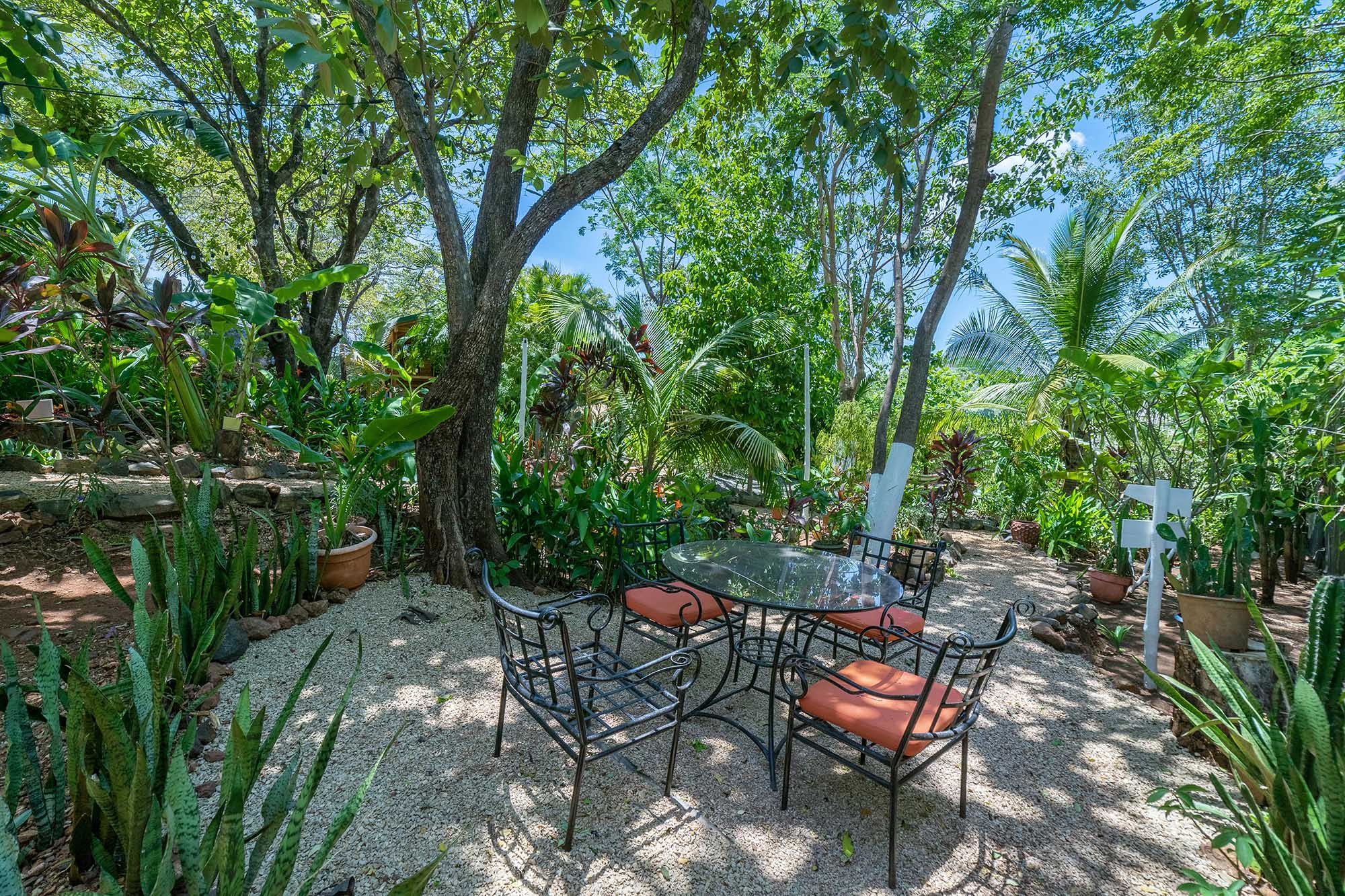 10 bed Hotel / Leisure For Sale in Playa Grande, Guanacaste - thumb 28