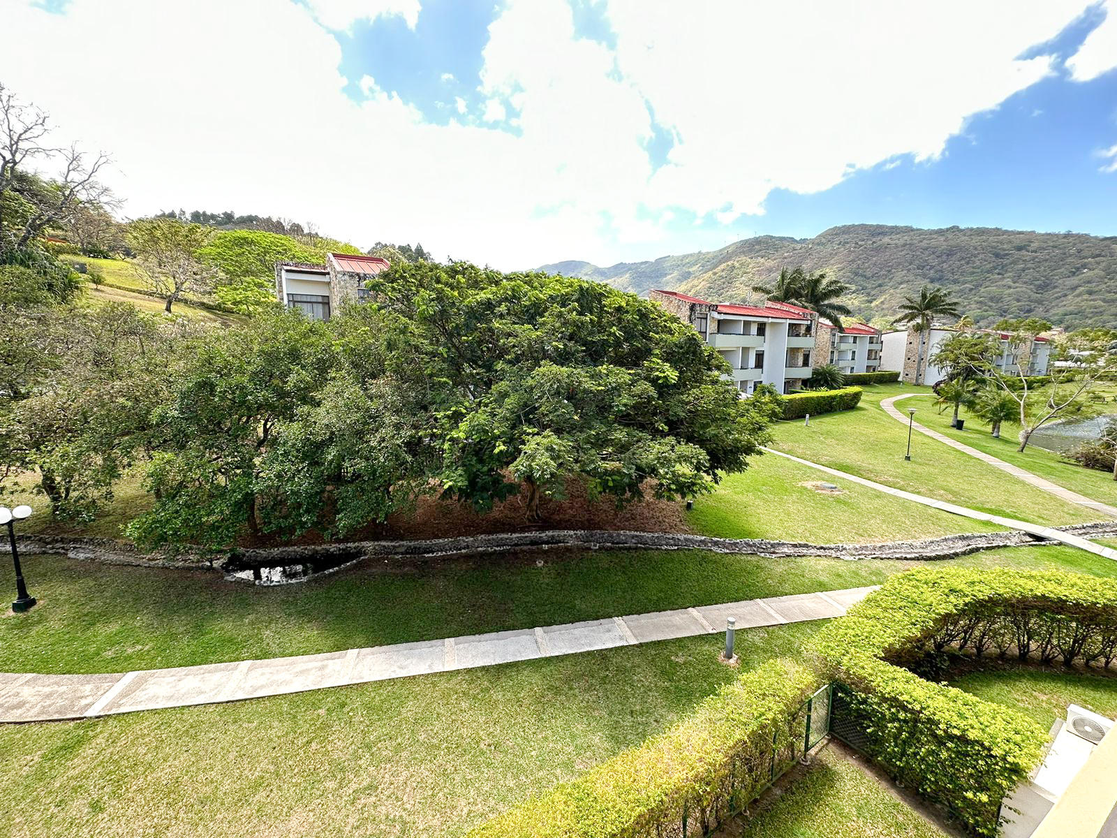 2 bed Condo For Rent in Santa Ana, San Jose - thumb 1