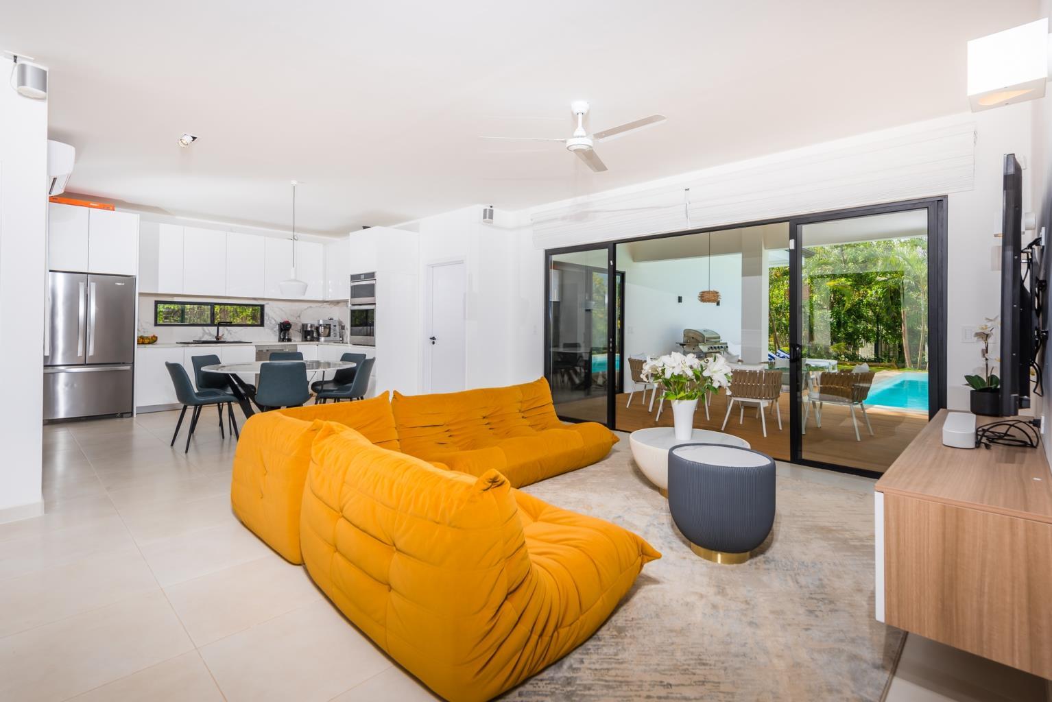 3 bed Single Family Homes For Sale in Tamarindo, Guanacaste - thumb 19