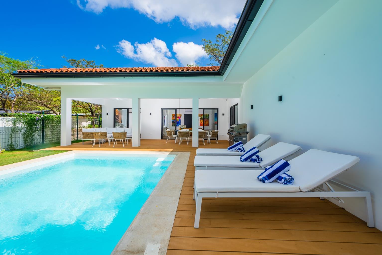 3 bed Single Family Homes For Sale in Tamarindo, Guanacaste - thumb 15