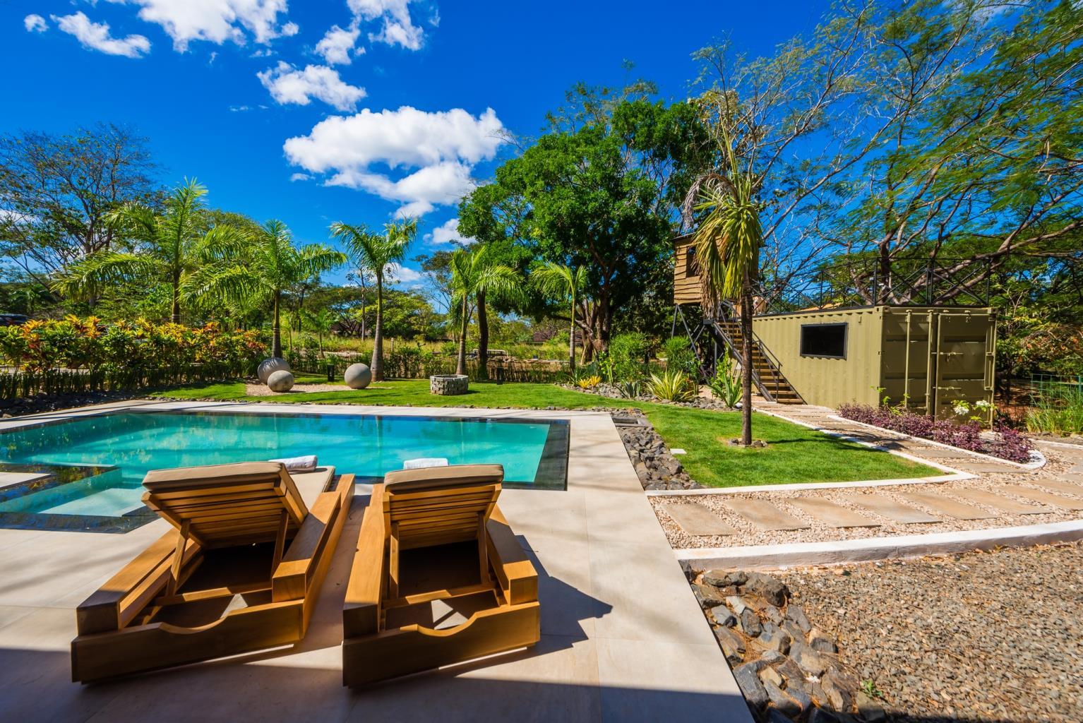 4 bed Single Family Homes For Sale in Tamarindo, Guanacaste - thumb 24