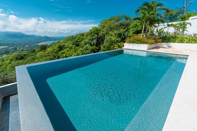 5 bed Single Family Homes For Sale in Playa Potrero, Guanacaste - thumb 15