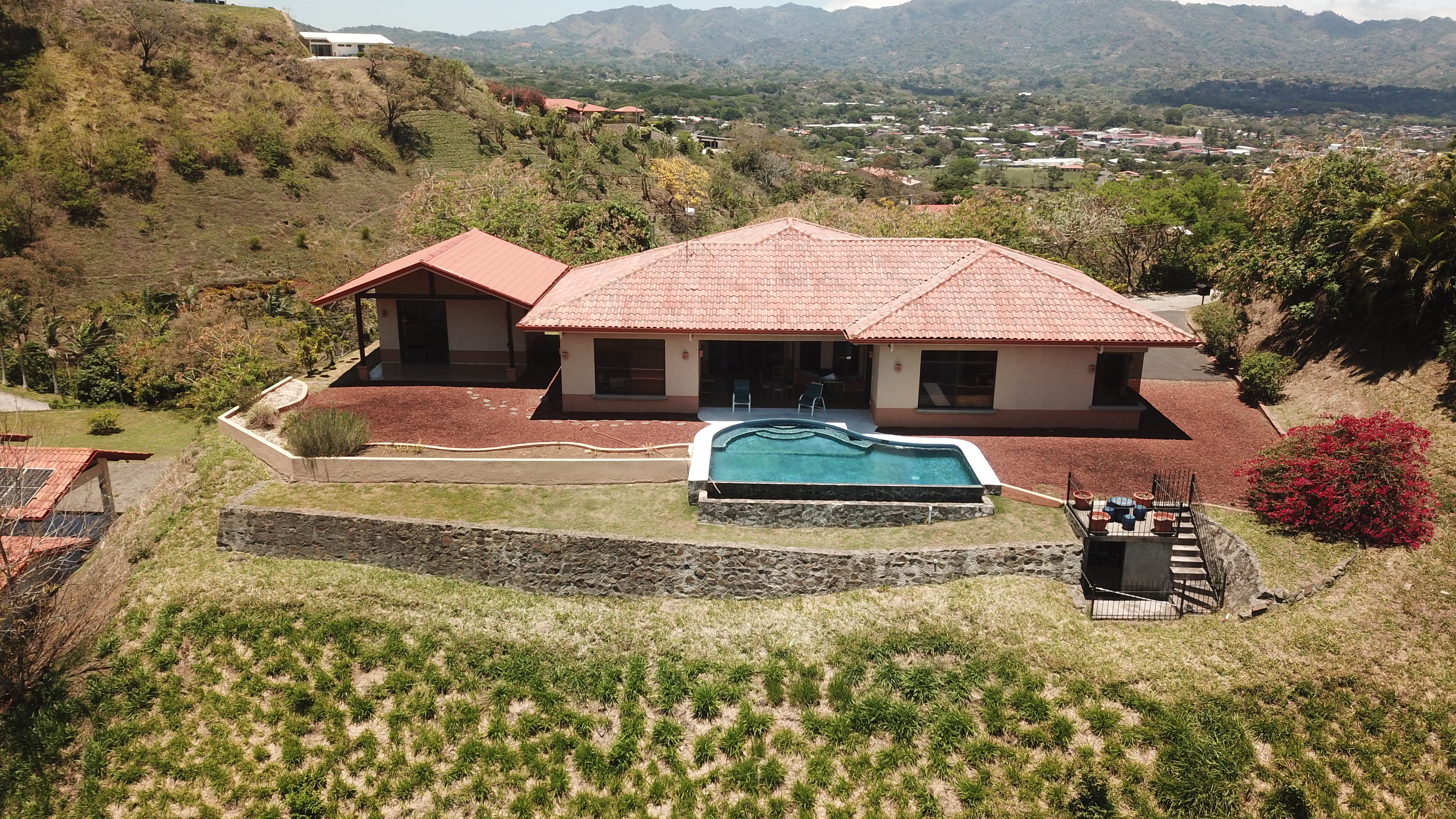 3 bed Single Family Homes For Sale in Atenas, Alajuela - thumb 1