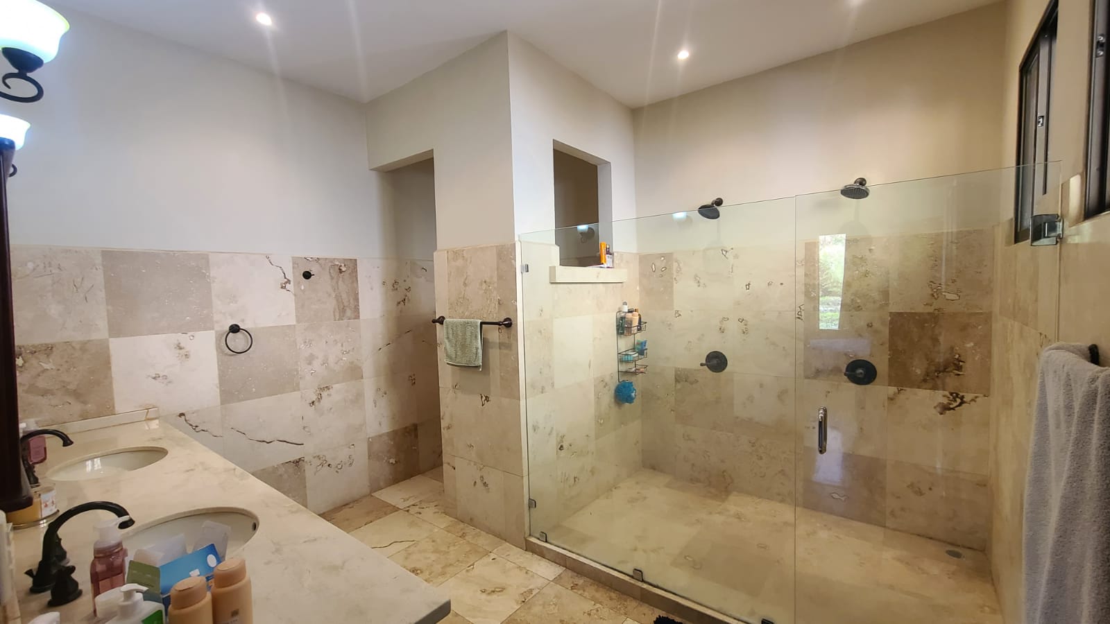 4 bed Single Family Homes For Sale in Atenas, Alajuela - thumb 22