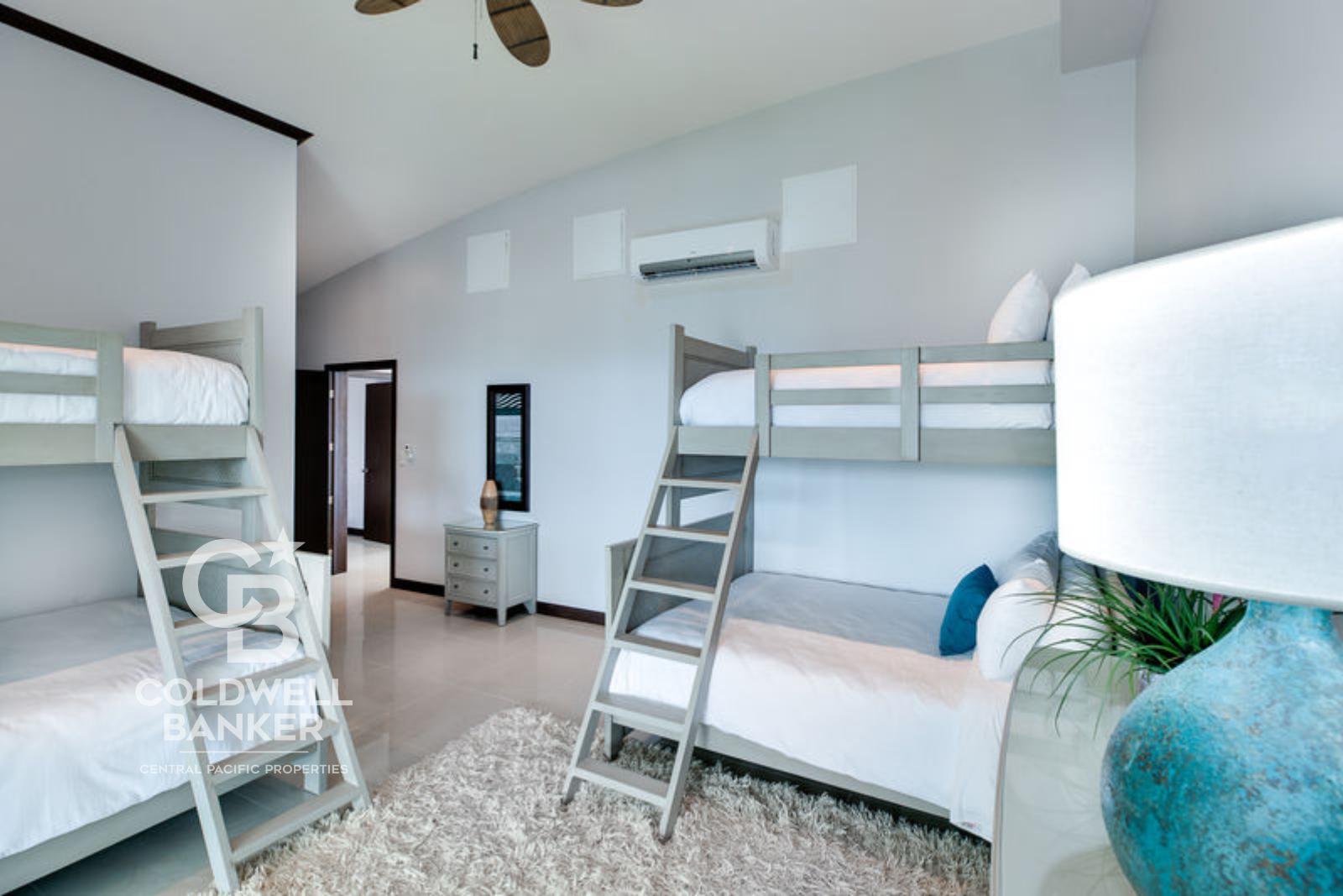 4 bed Condo For Sale in Jaco, Puntarenas - thumb 10