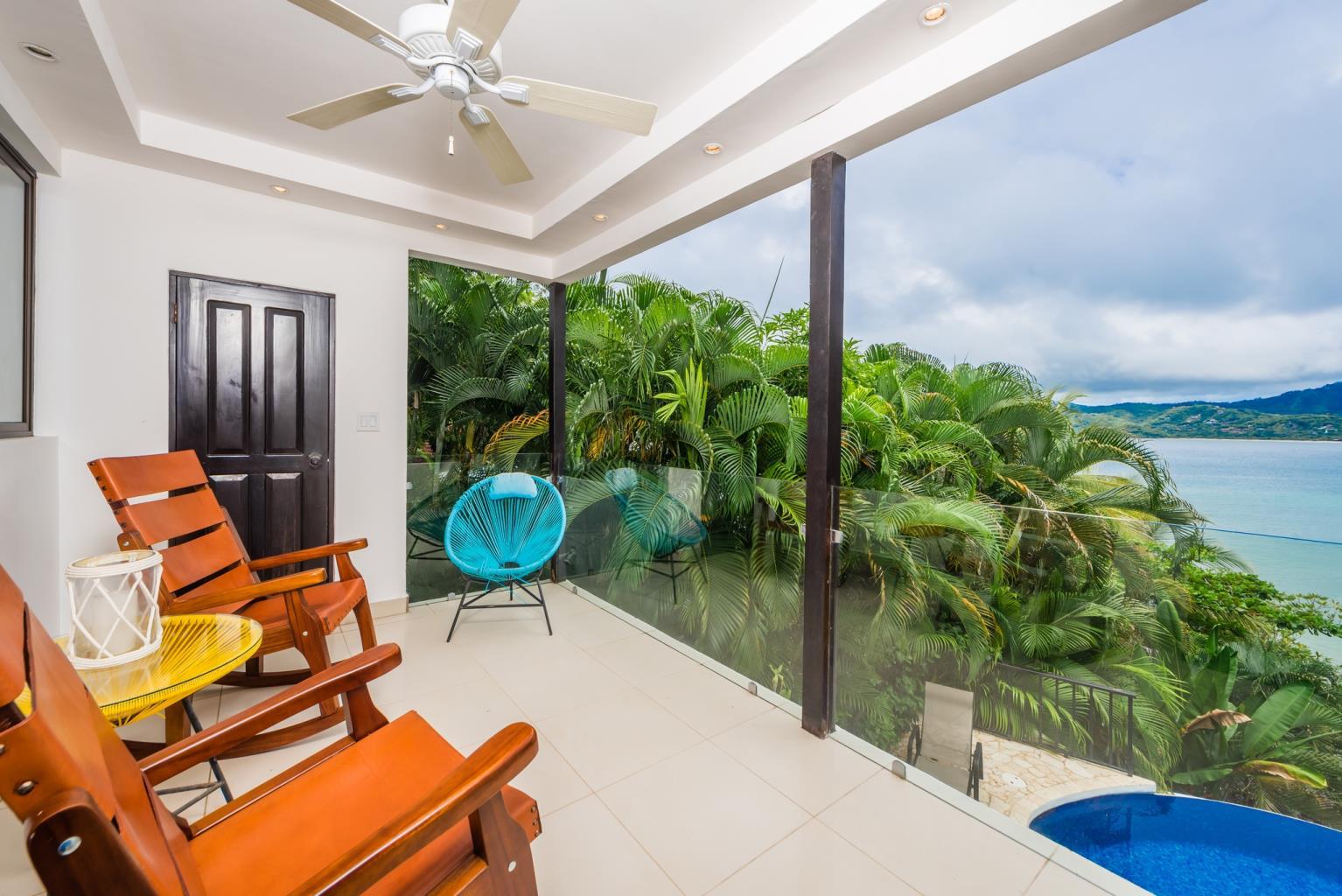 4 bed Single Family Homes For Sale in Playa Flamingo, Guanacaste - thumb 5