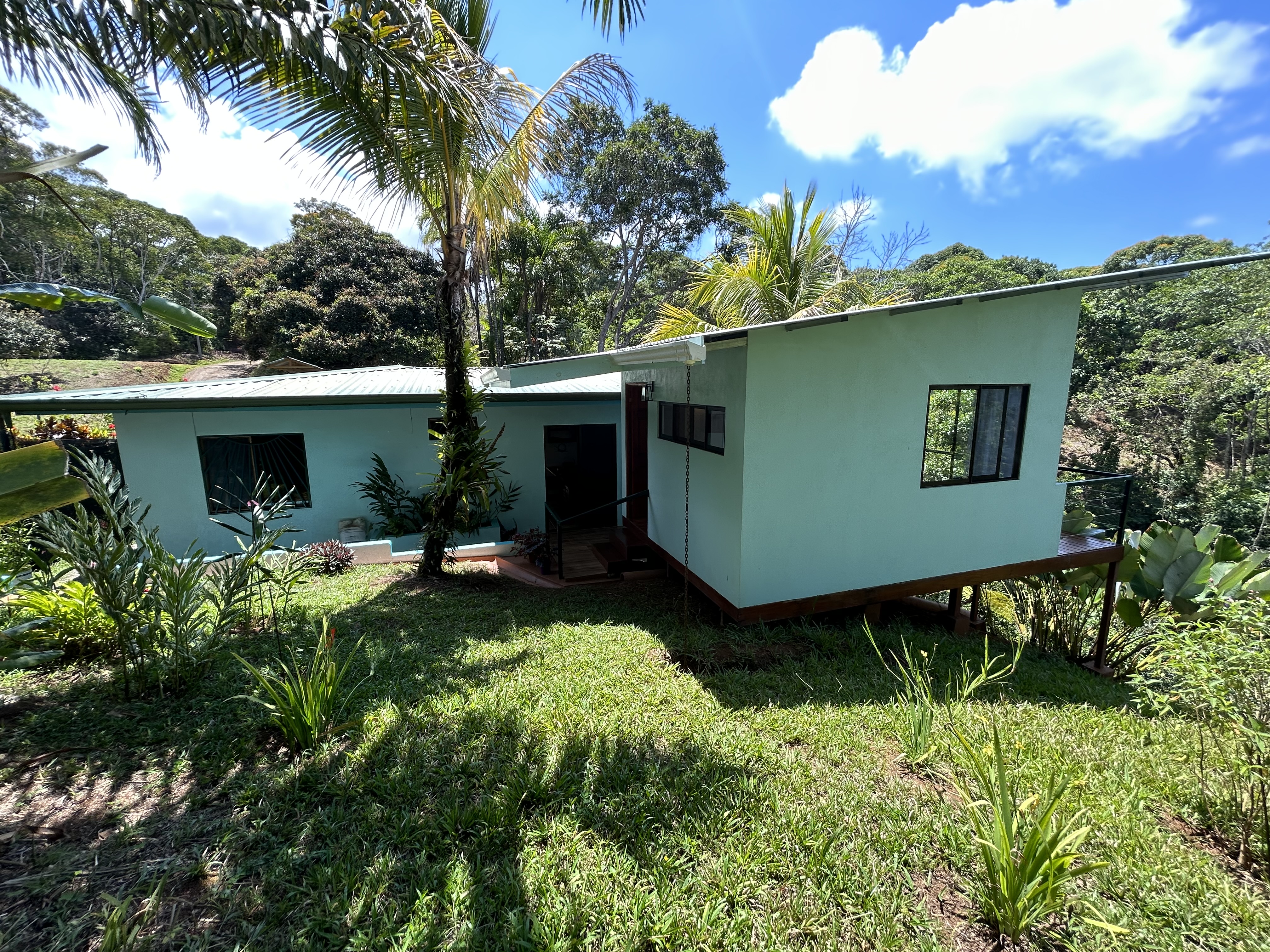 2 bed Single Family Homes For Sale in Dominical, Puntarenas - thumb 3