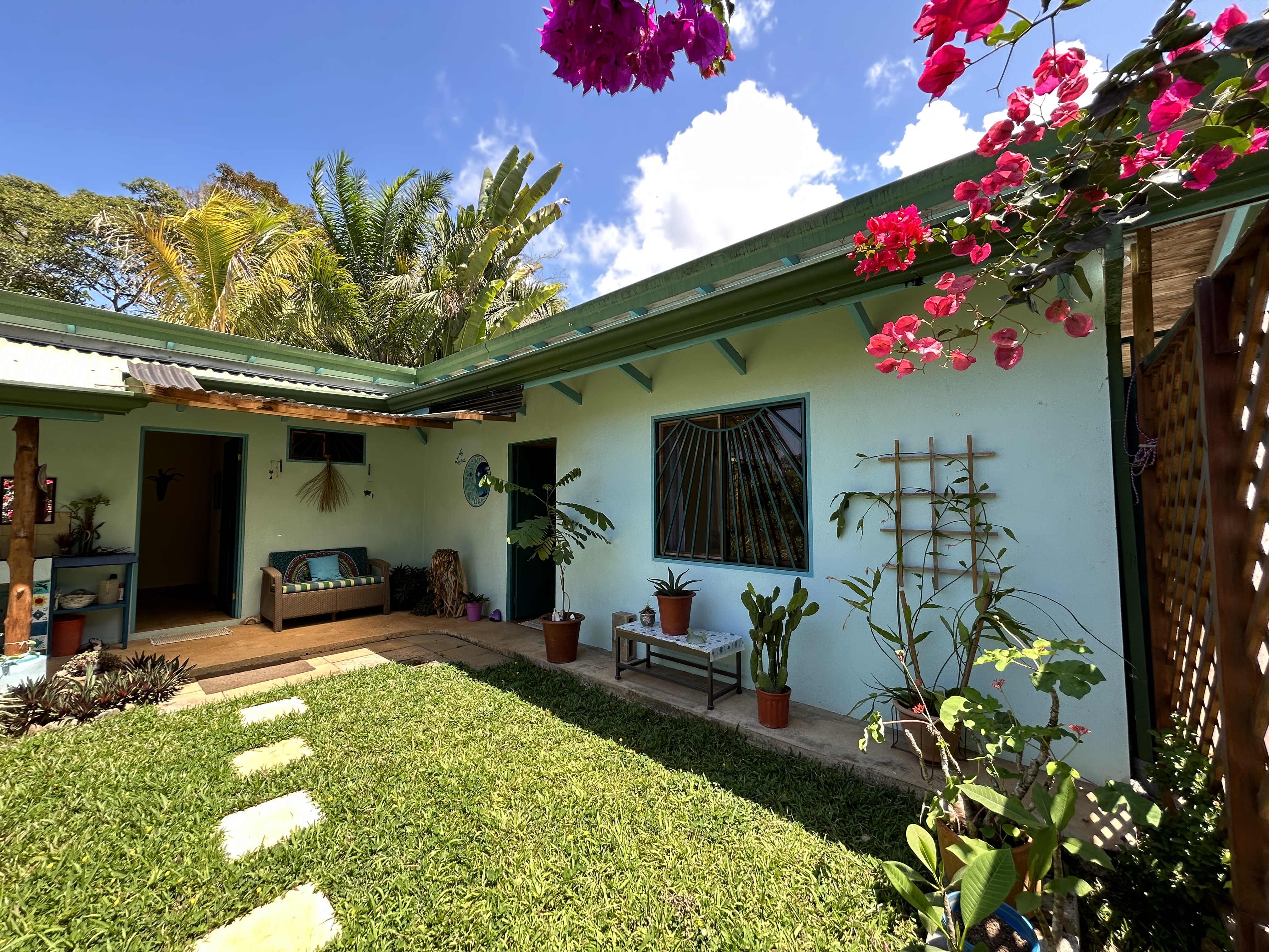 2 bed Single Family Homes For Sale in Dominical, Puntarenas - thumb 2
