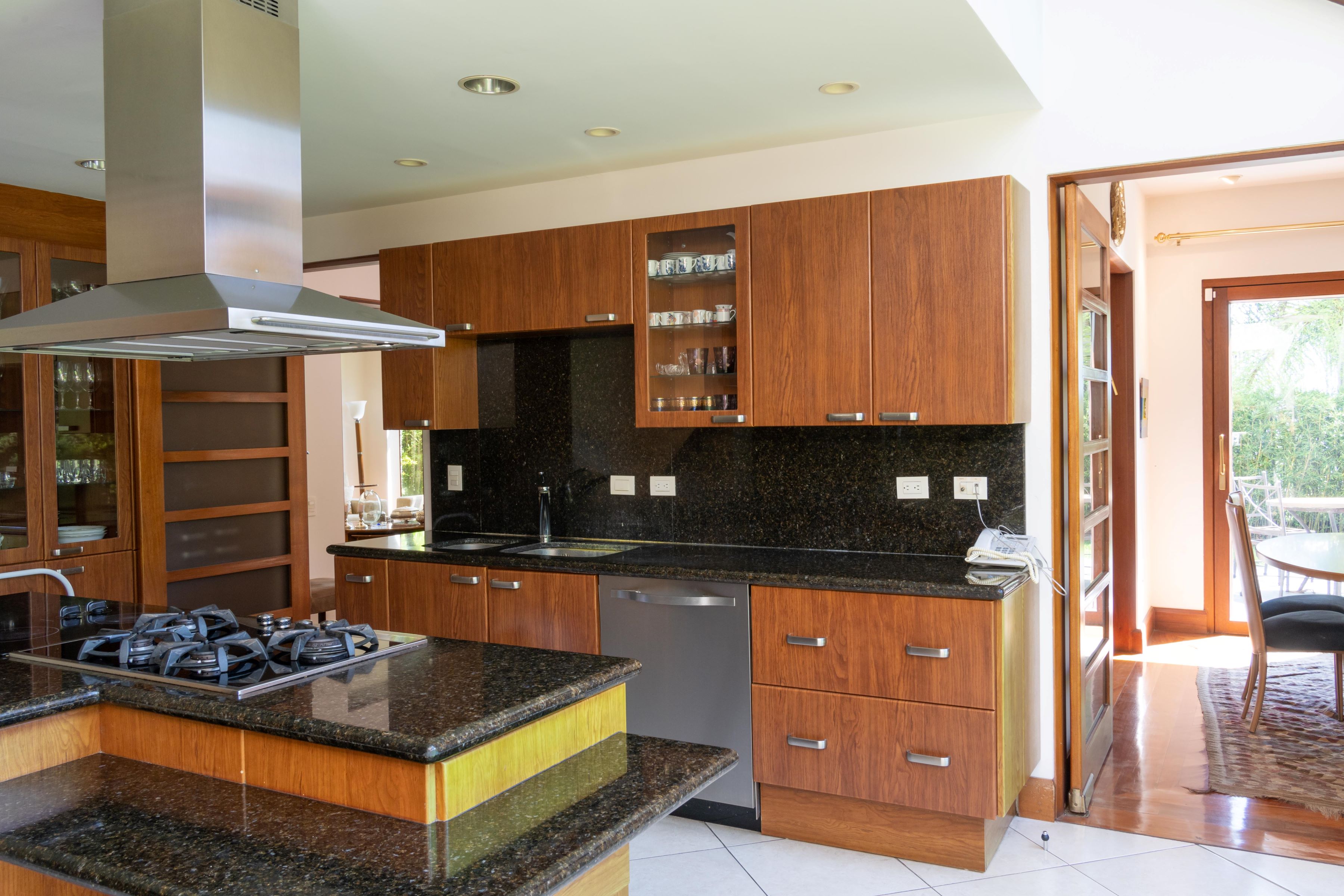 3 bed Single Family Homes For Sale in Escazu, San Jose - thumb 5