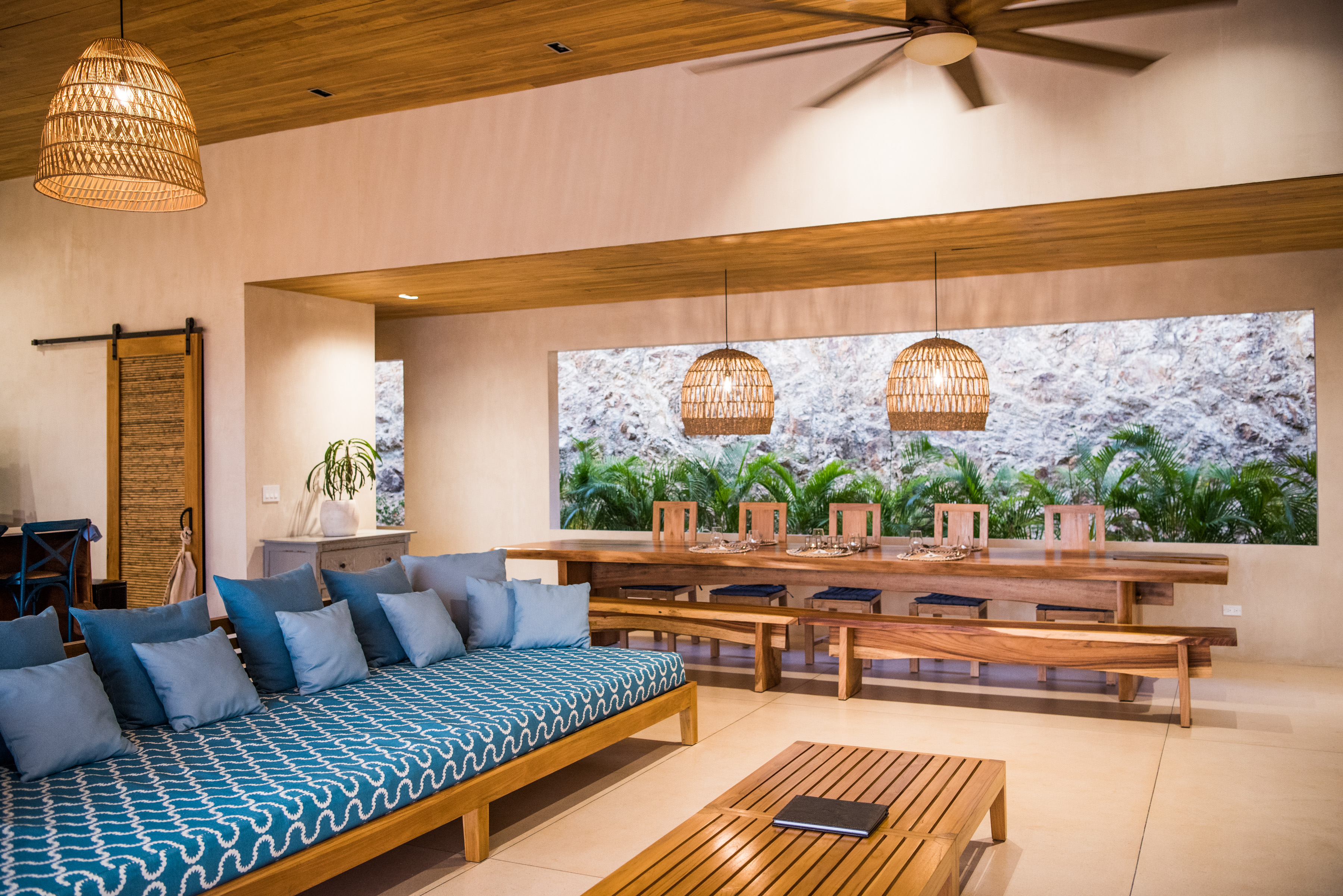 4 bed Single Family Homes For Sale in Santa Teresa, Puntarenas - thumb 7