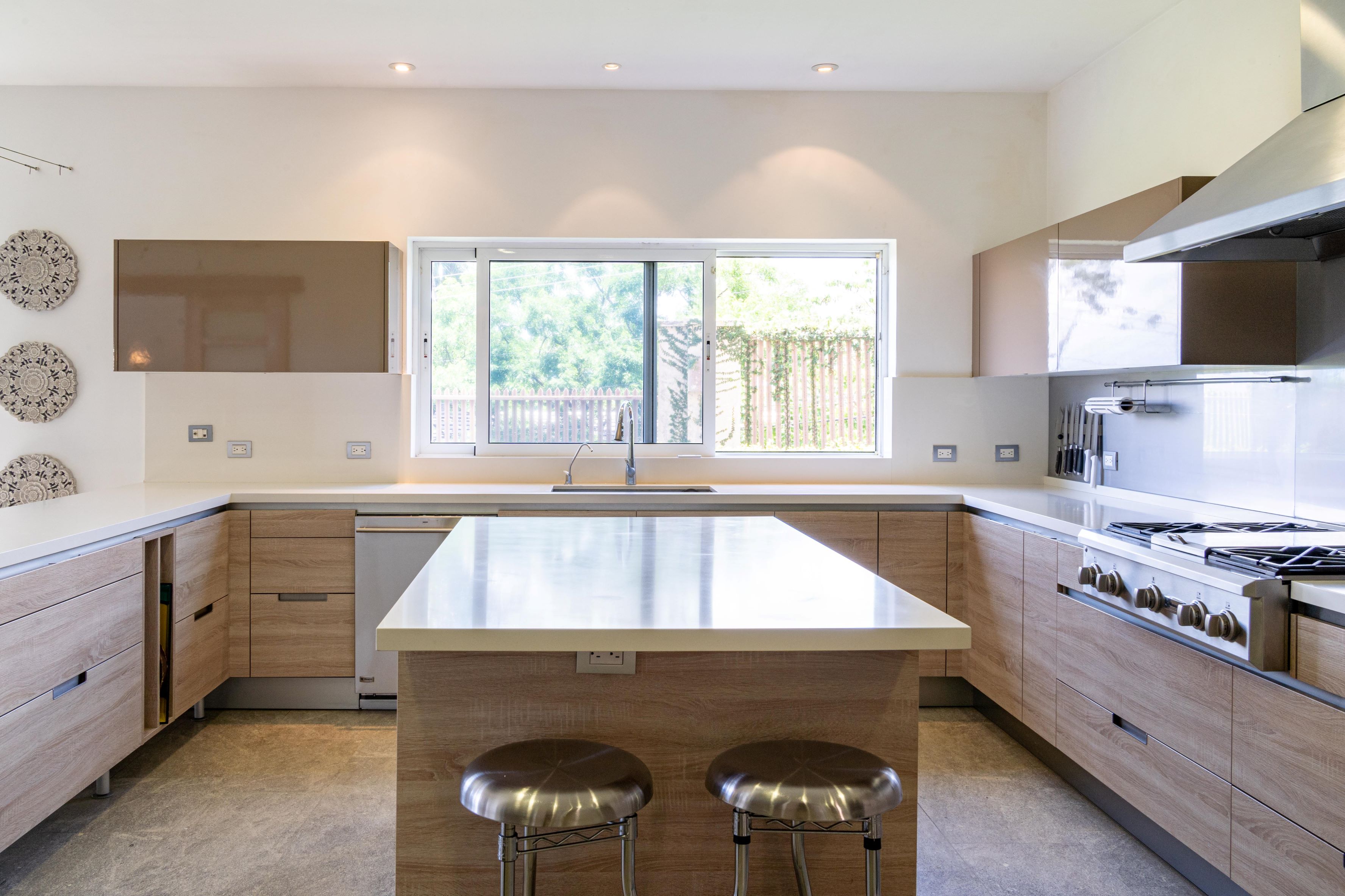 4 bed Single Family Homes For Sale in Escazu, San Jose - thumb 14